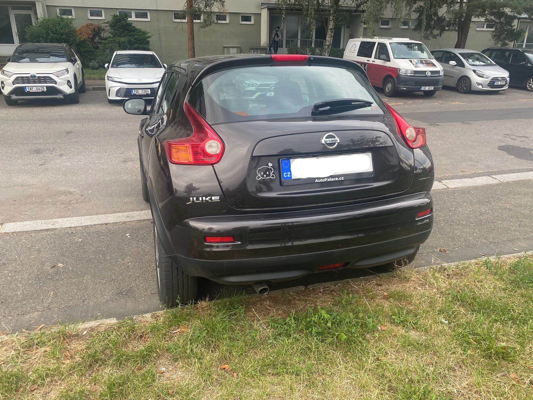 Nissan Juke, 1.6 l 86 kW Acenta,servisováno - fotka 4