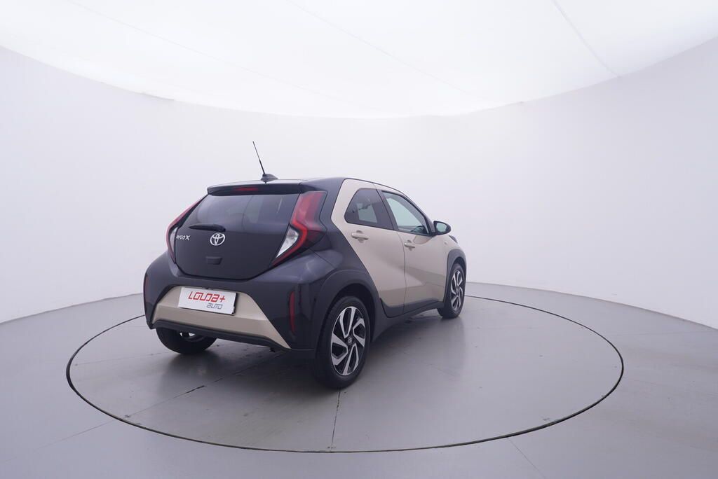 Toyota Aygo, X Style 1.0 53 kW - fotka 5