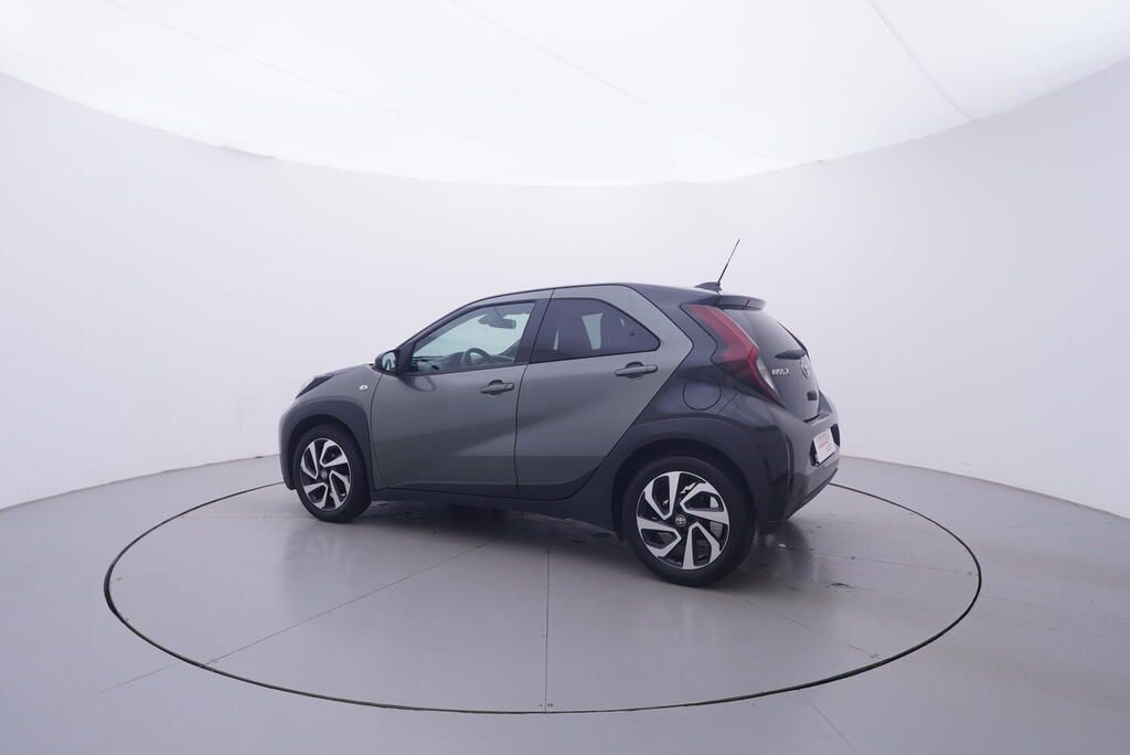Toyota Aygo, X Style 1.0 53 kW - fotka 3