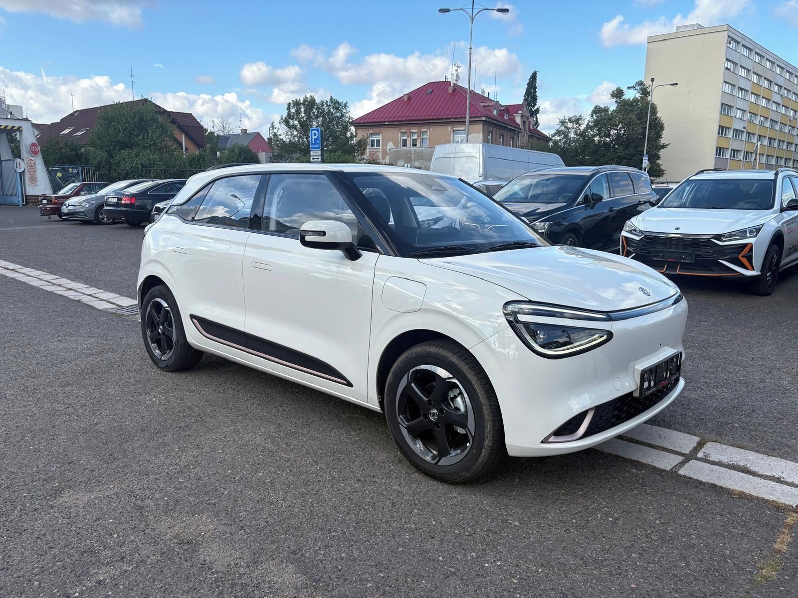 Dongfeng Box, E3 42,3kWh 70kw - fotka 2