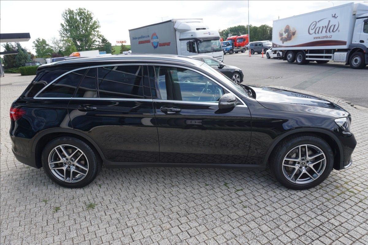 Mercedes-Benz GLC, 2,1 250d 4M 1.maj ČR - fotka 4
