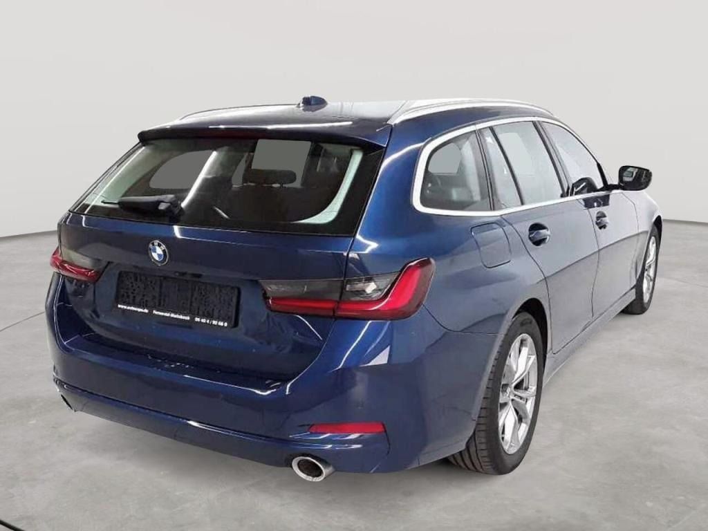 BMW Řada 3, 320 d xDrive Tour.Shadow Line - fotka 4