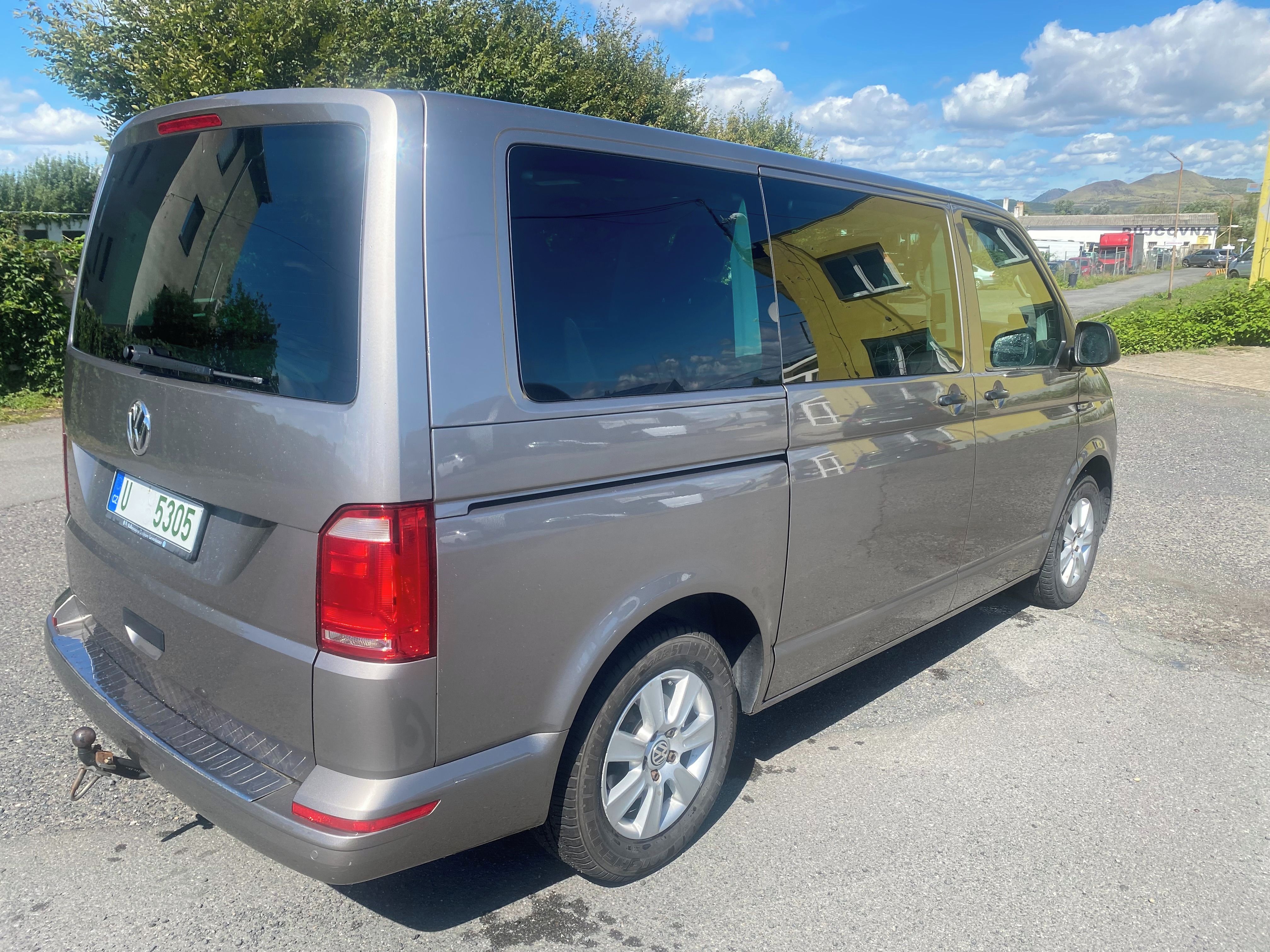 Volkswagen Multivan, 2,0TDI,110KW,NEHAVAROVÁNO - fotka 6