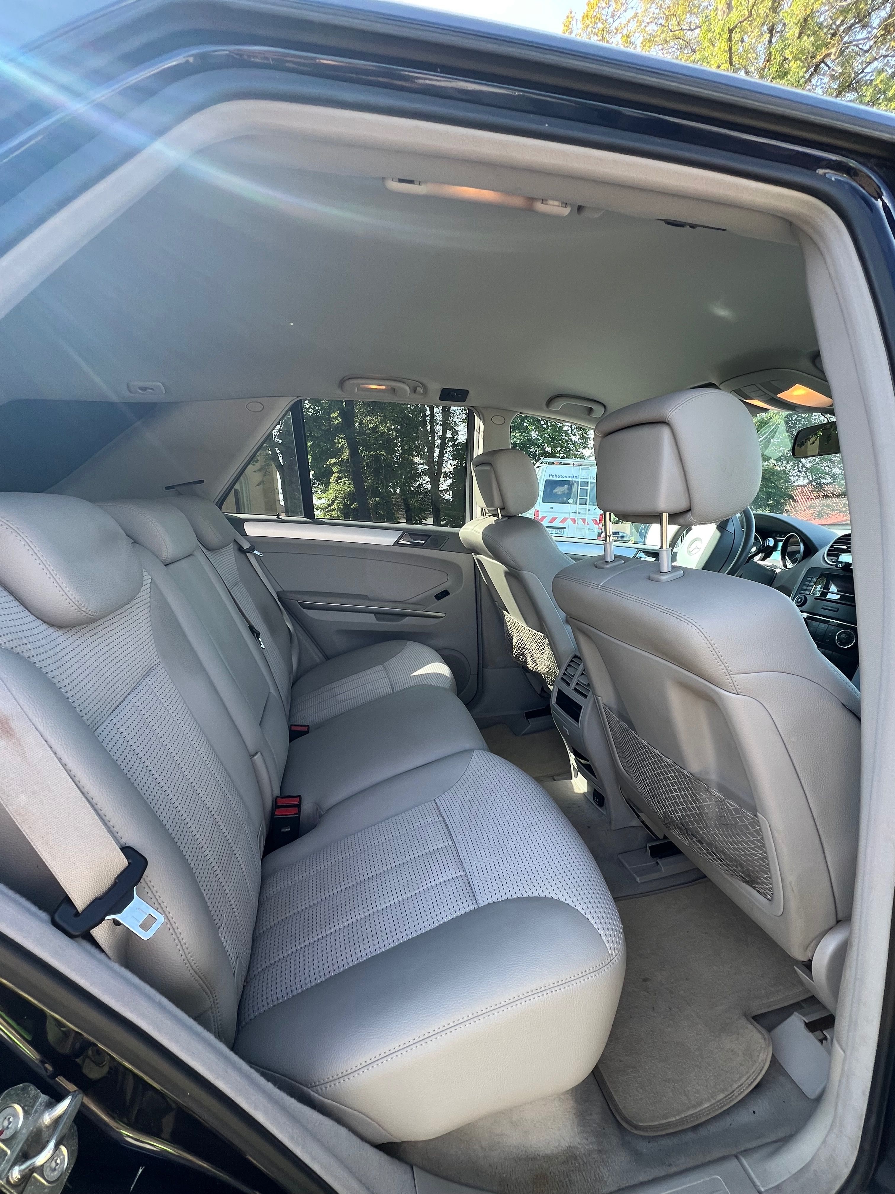 Mercedes-Benz Třídy M, 320 CDI 4 -matic - fotka 5