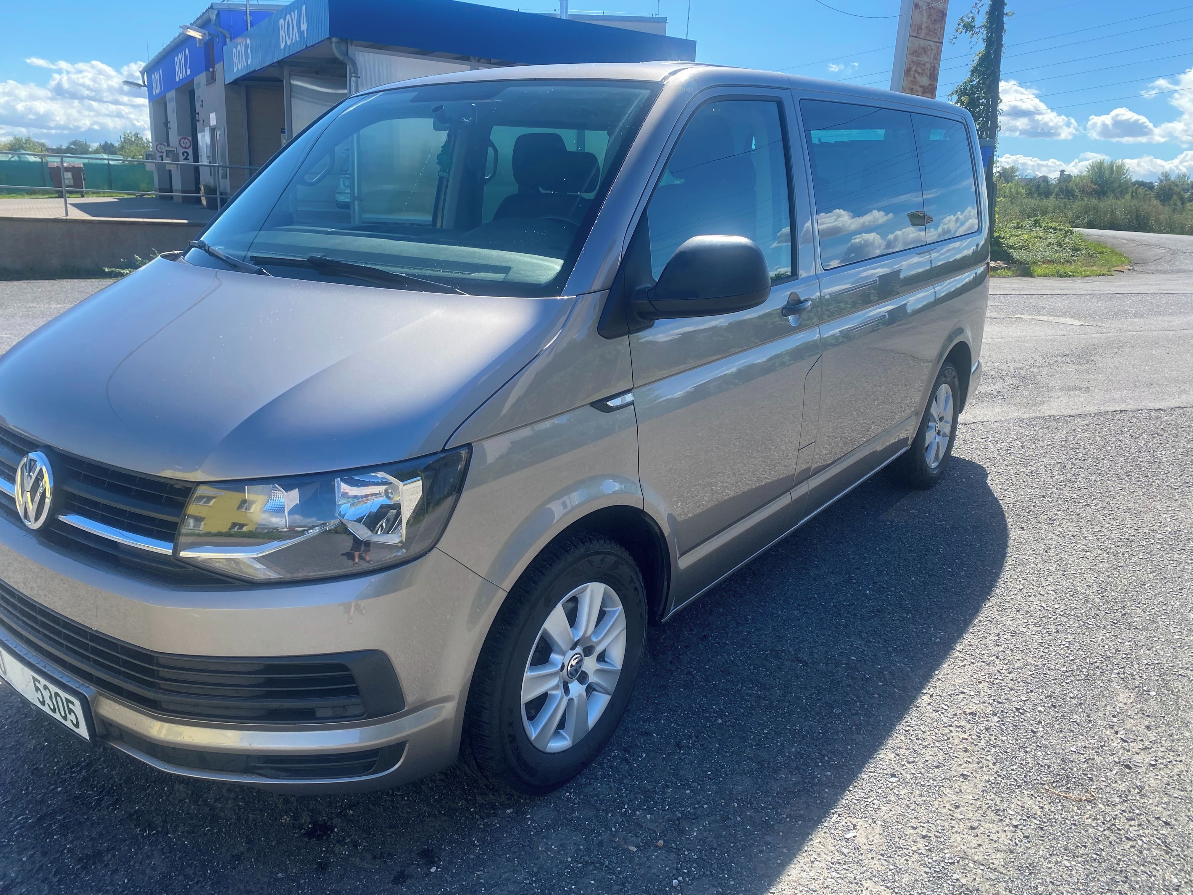 Volkswagen Multivan, 2,0TDI,110KW,NEHAVAROVÁNO