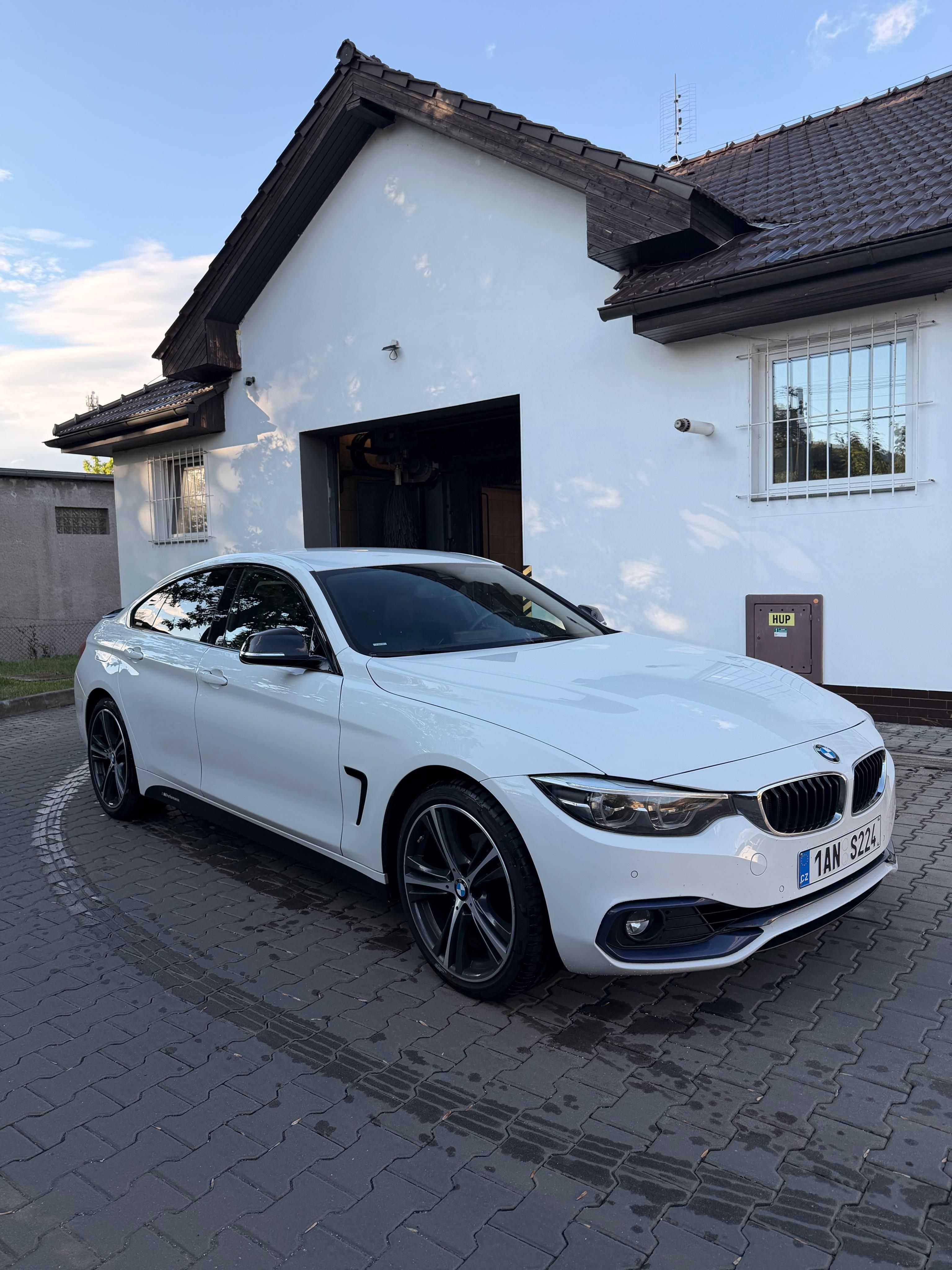 BMW Řada 4, BMW 420i xDrive Grand Coupe