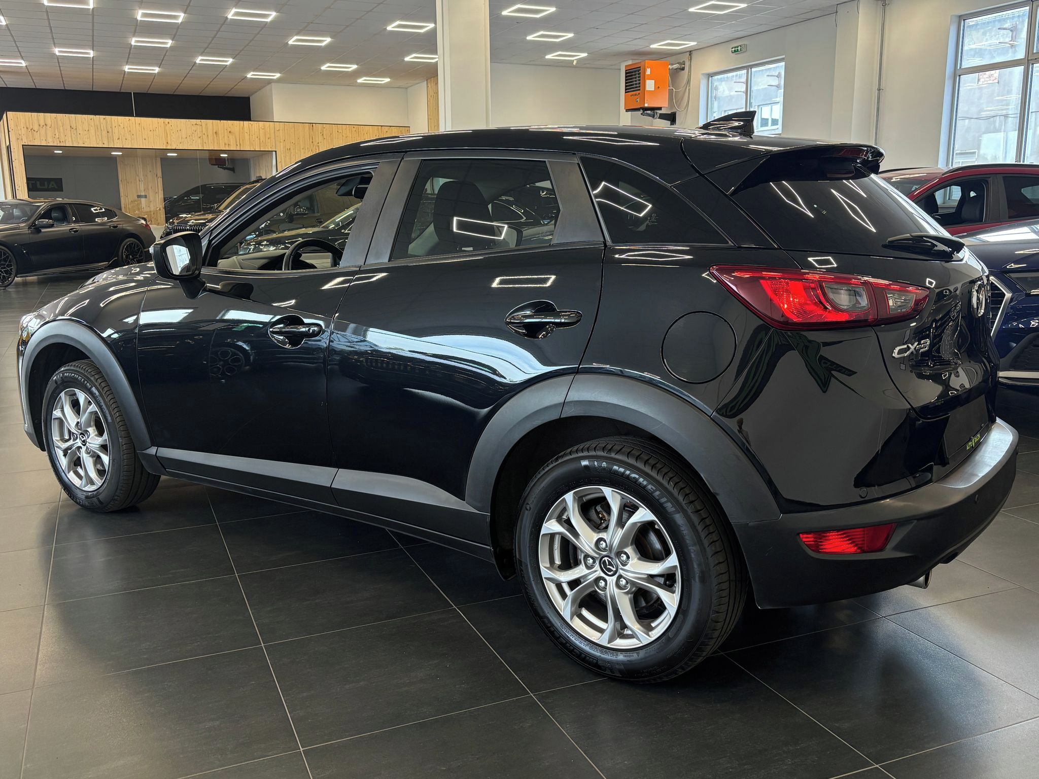 Mazda CX-3, 2.0 Skyactiv-G 88 kW, Senzory - fotka 4