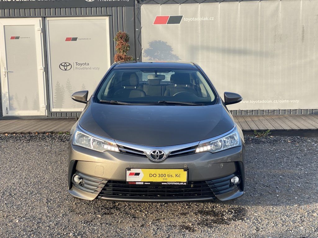 Toyota Corolla, 1.6i, ČR, Business, tažné - fotka 3
