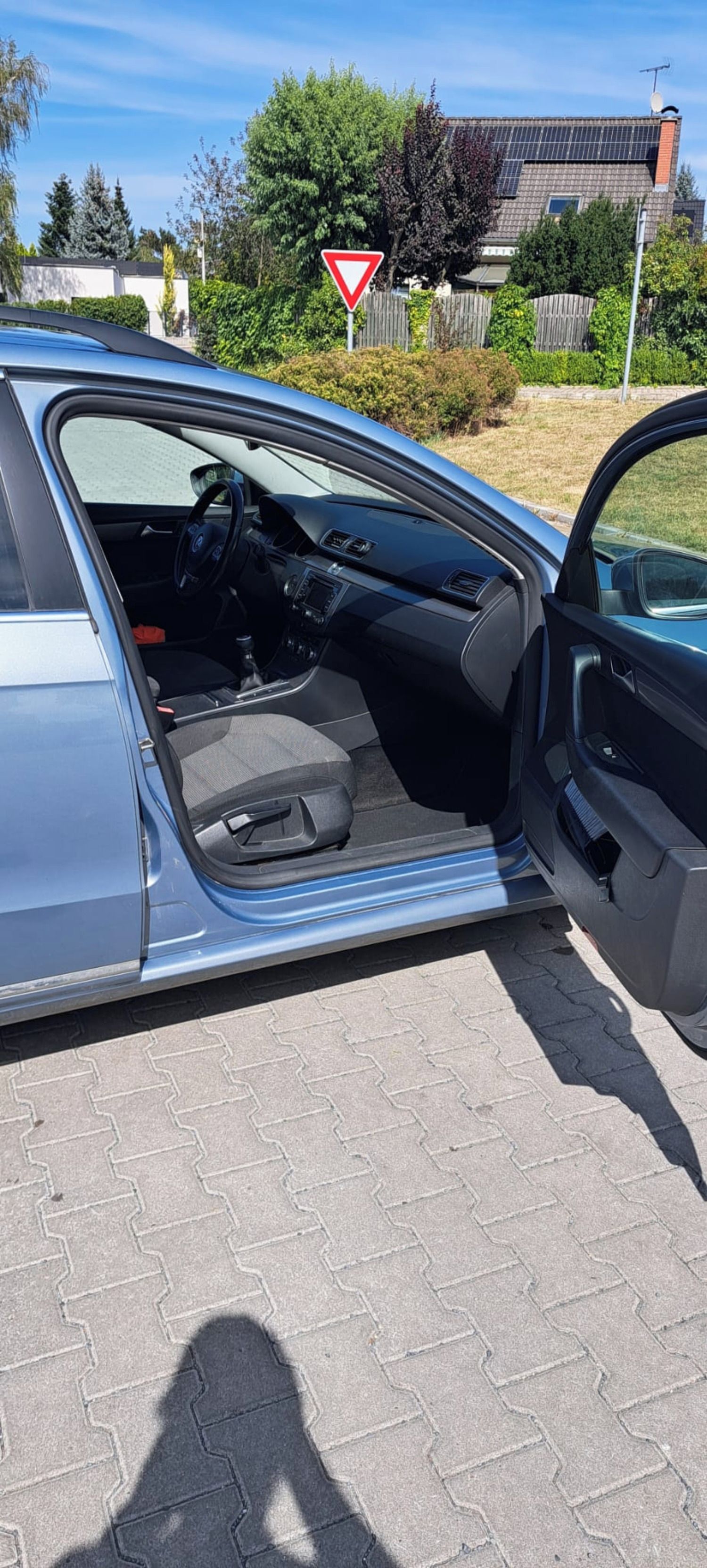 Volkswagen Passat, 1.6, 77kW, garážovaný - fotka 5