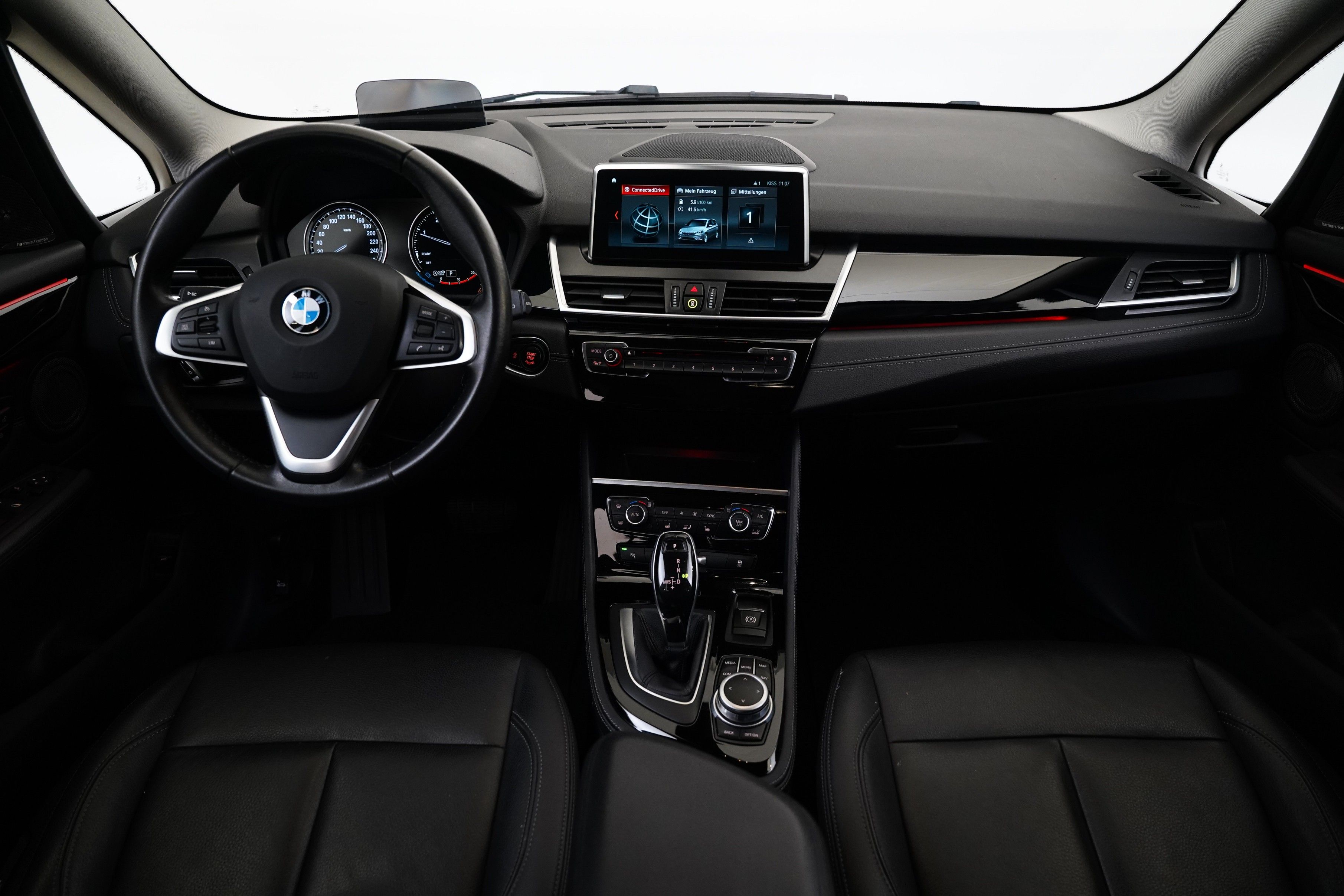 BMW Řada 2, 218d 110 kW xDrive Luxury - fotka 5