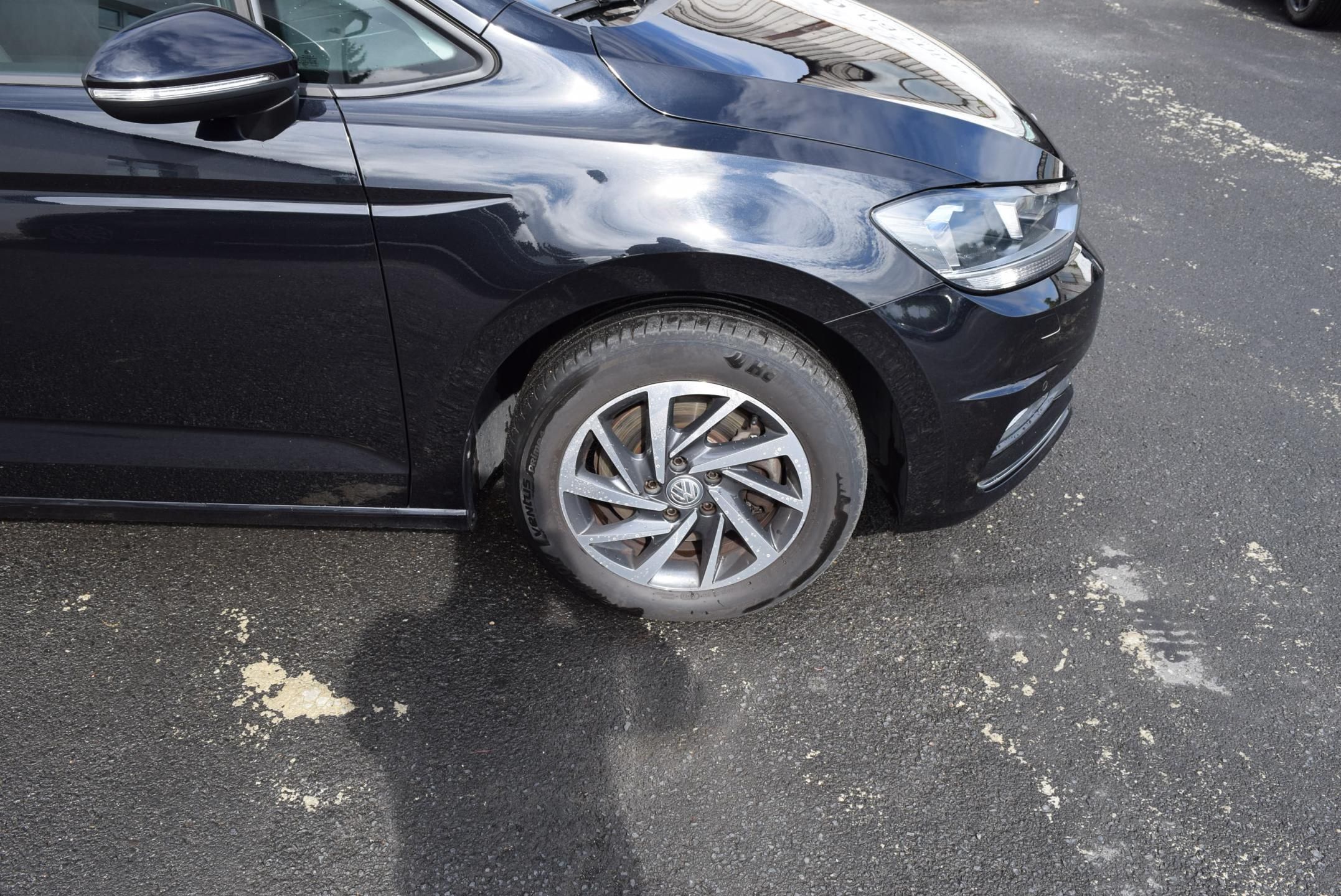 Volkswagen Touran, 2.0TDI 110kw 7MÍST TAŽNÉ NAVI - fotka 5