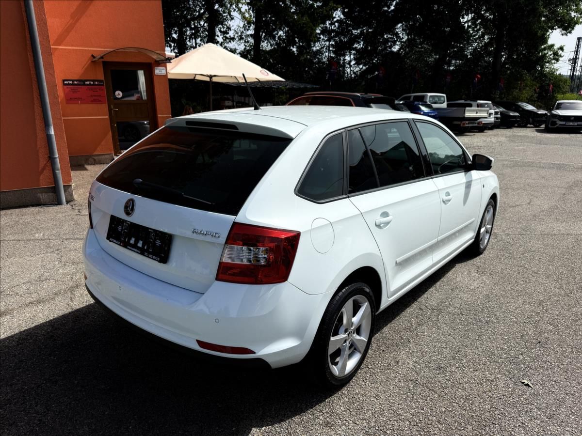 Škoda Rapid, 1,2 TSi - fotka 5
