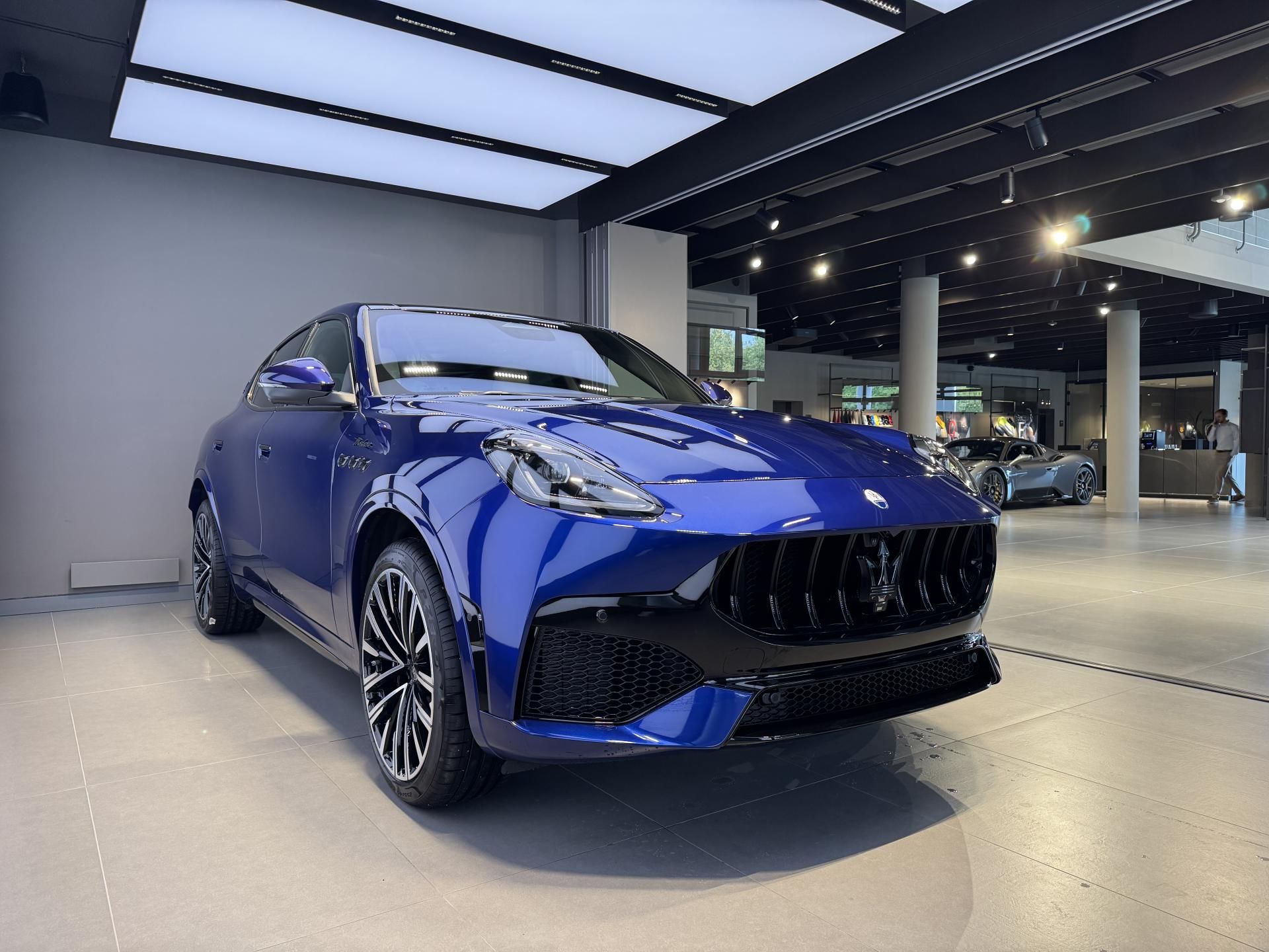 Maserati Grecale, Modena 330HP - fotka 3
