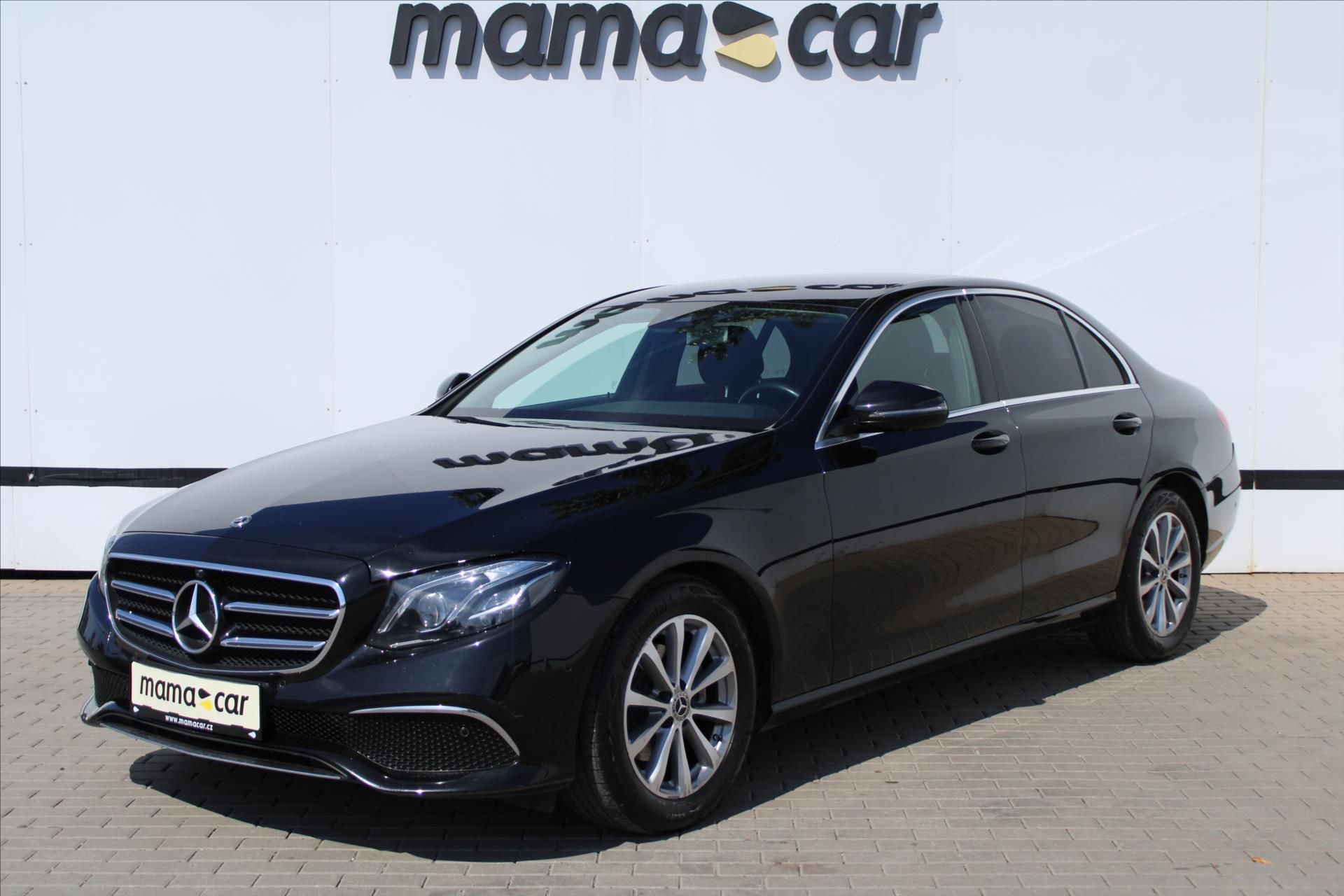 Mercedes-Benz Třídy E, 200d AVANTGARDE SERVIS.KNIHA - fotka 3