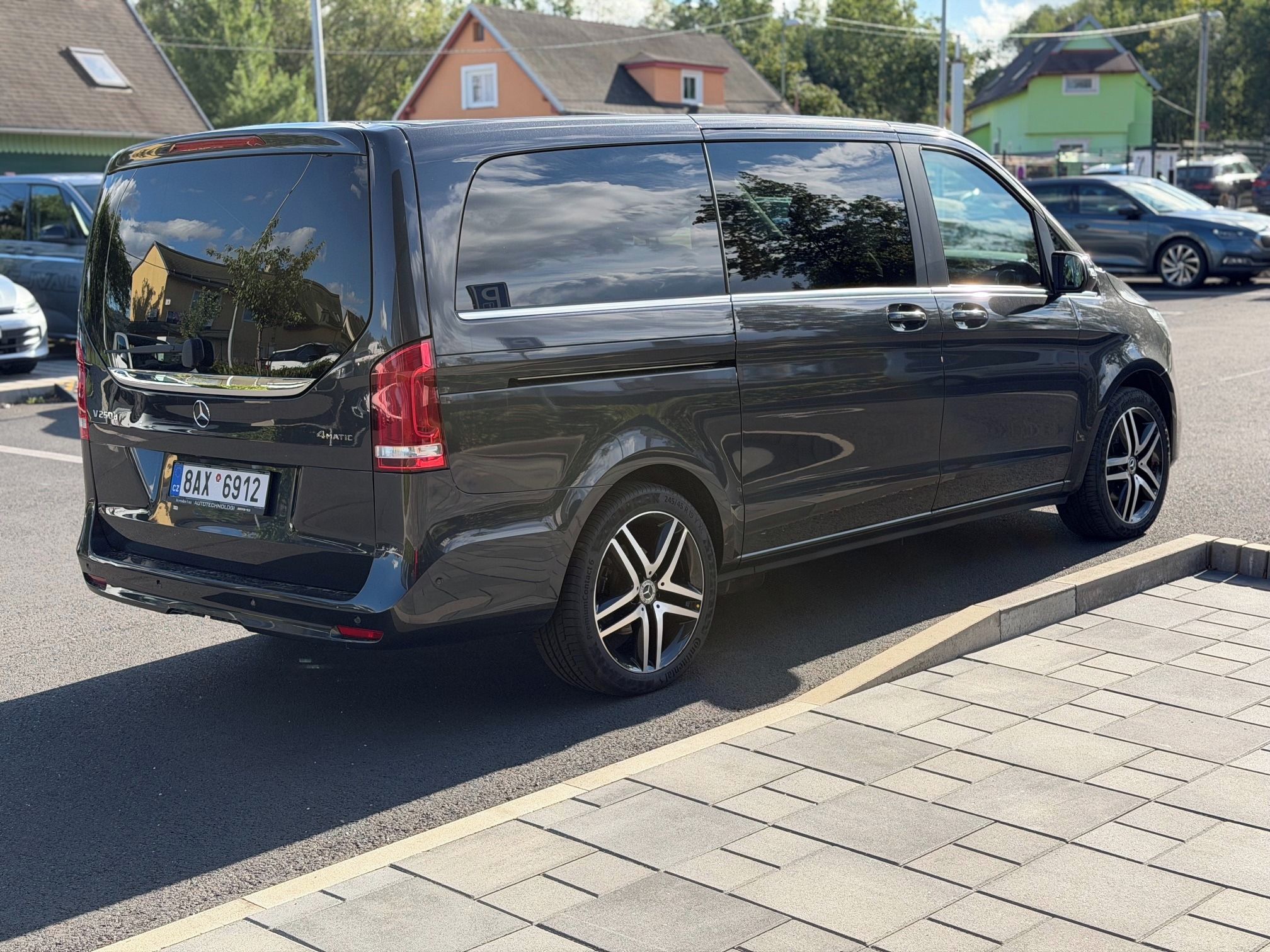 Mercedes-Benz Třídy V, V-CLASS() V 250 d L 4matic - fotka 4
