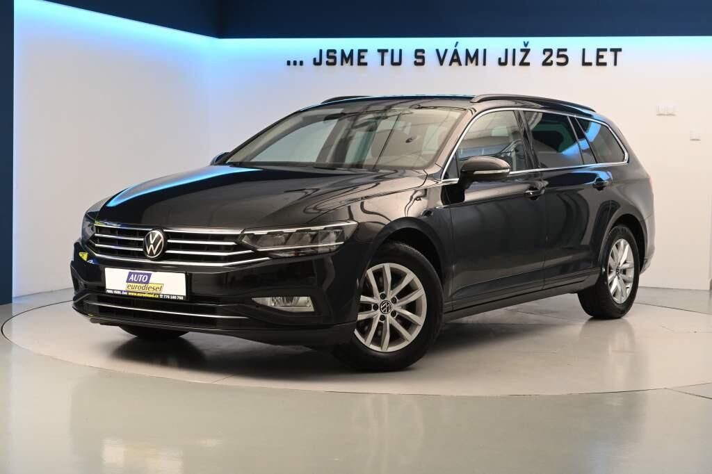 Volkswagen Passat, 2.0 LED ACC Tažné Masáž SCR Bu