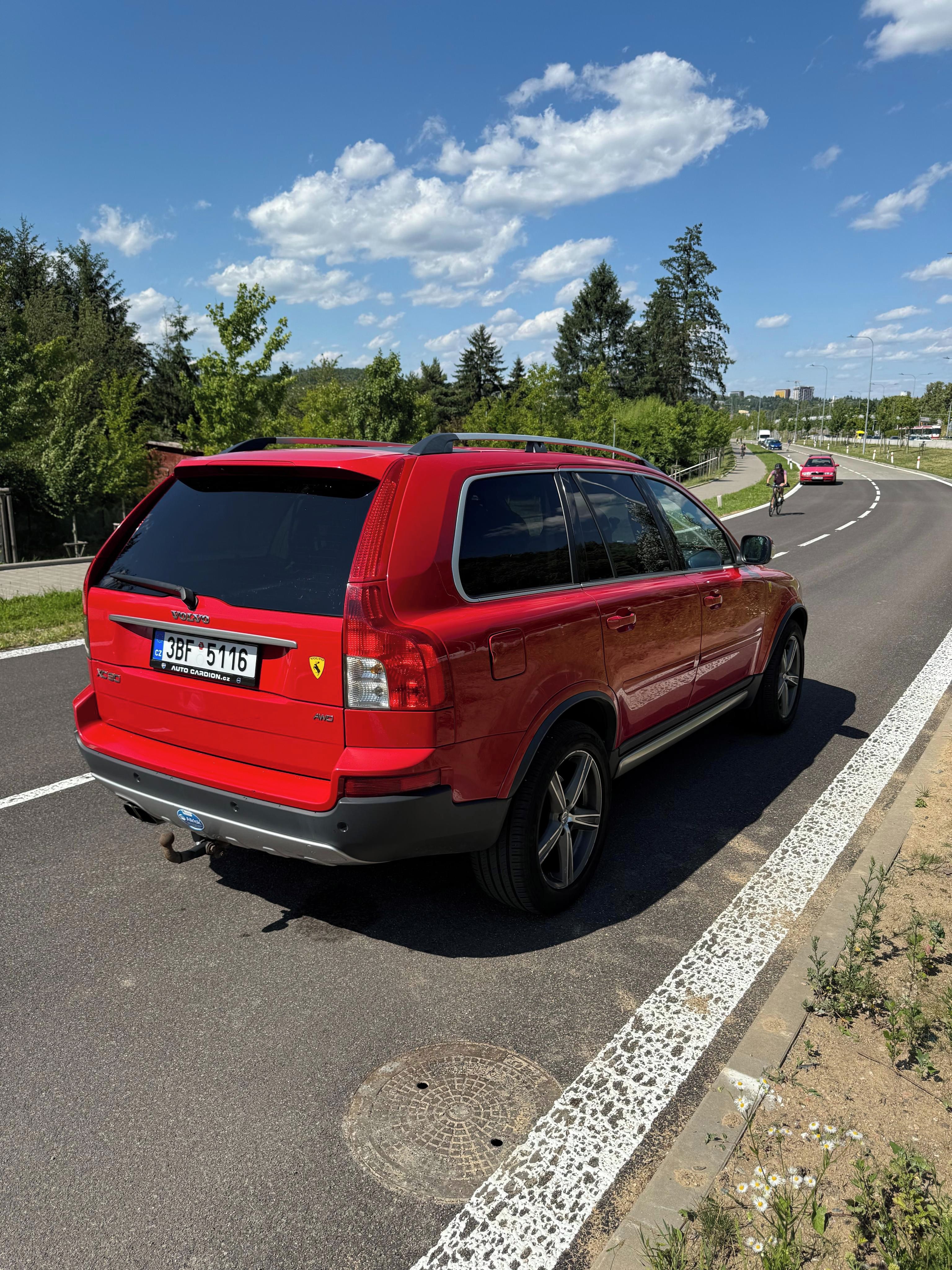 Volvo XC90, D5 nafta EXECUTIVE - fotka 6