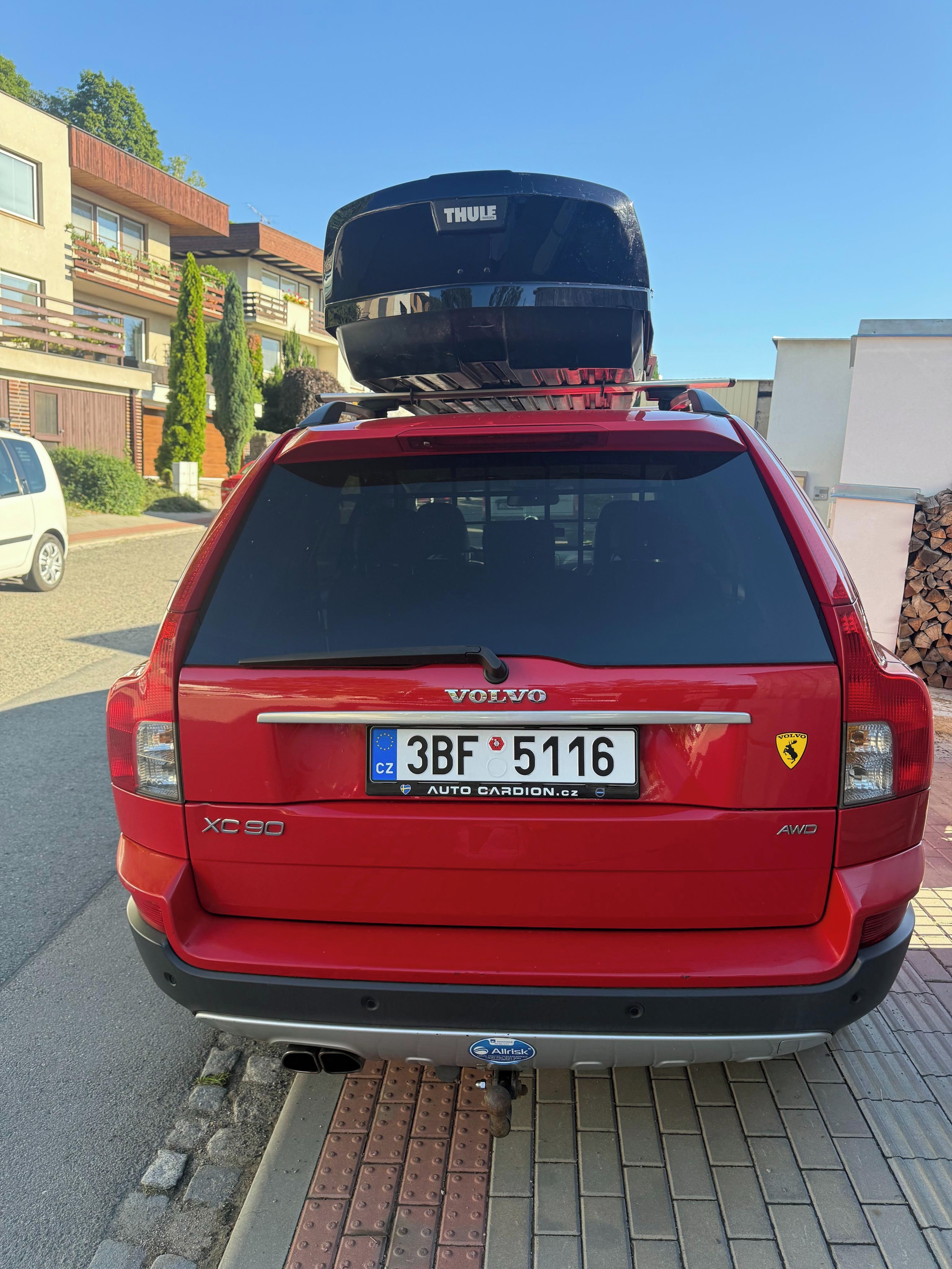 Volvo XC90, D5 nafta EXECUTIVE - fotka 2