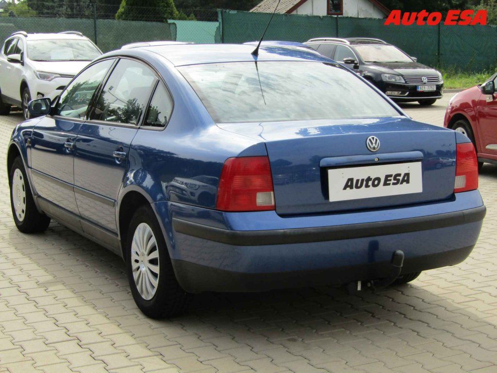 Volkswagen Passat, 1.6 i - fotka 6
