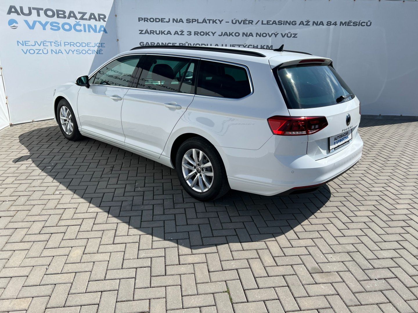 Volkswagen Passat, 2.0TDI 110KW  Business! LED! - fotka 6