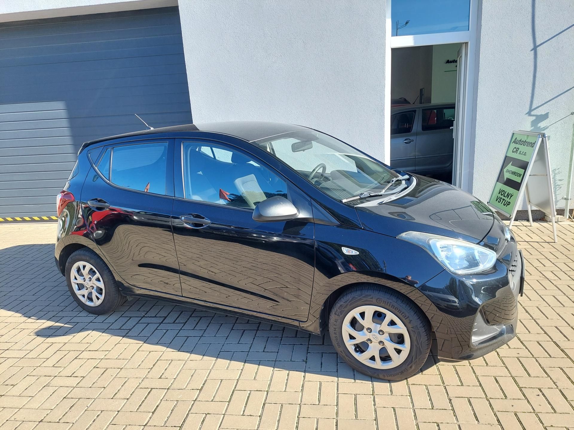 Hyundai i10, Classic 1.0 - fotka 4