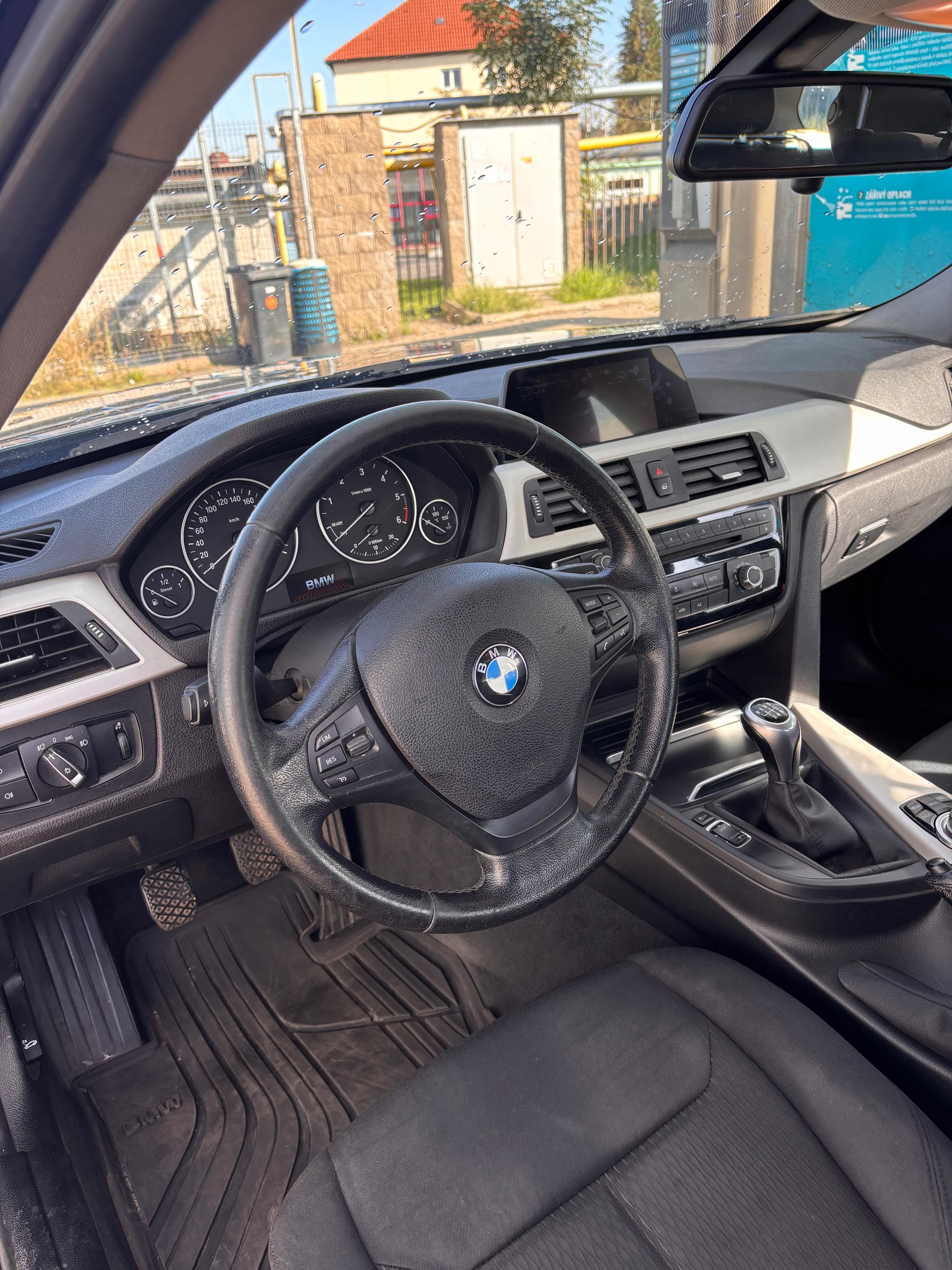 BMW Řada 3, 318D(2.0d)xdrive facelift - fotka 5