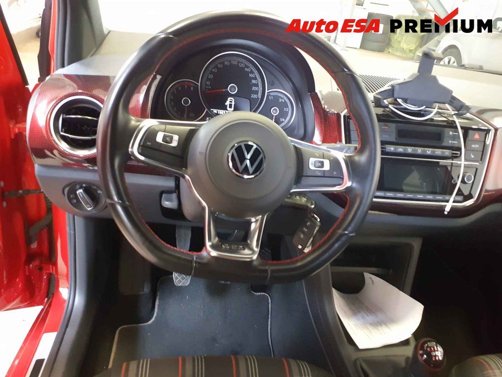 Volkswagen Up!, 1.0 TSi,1.maj,ČR,GTi - fotka 3
