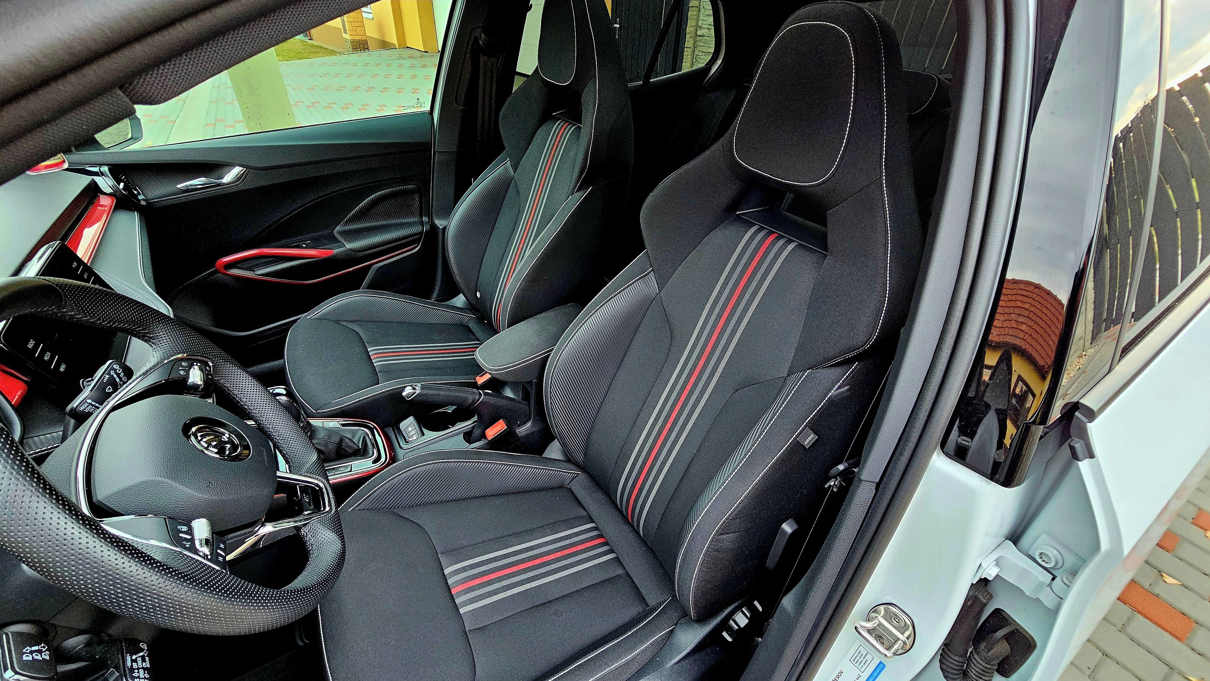 Škoda Fabia, 1.5 TSI Monte Carlo - fotka 5