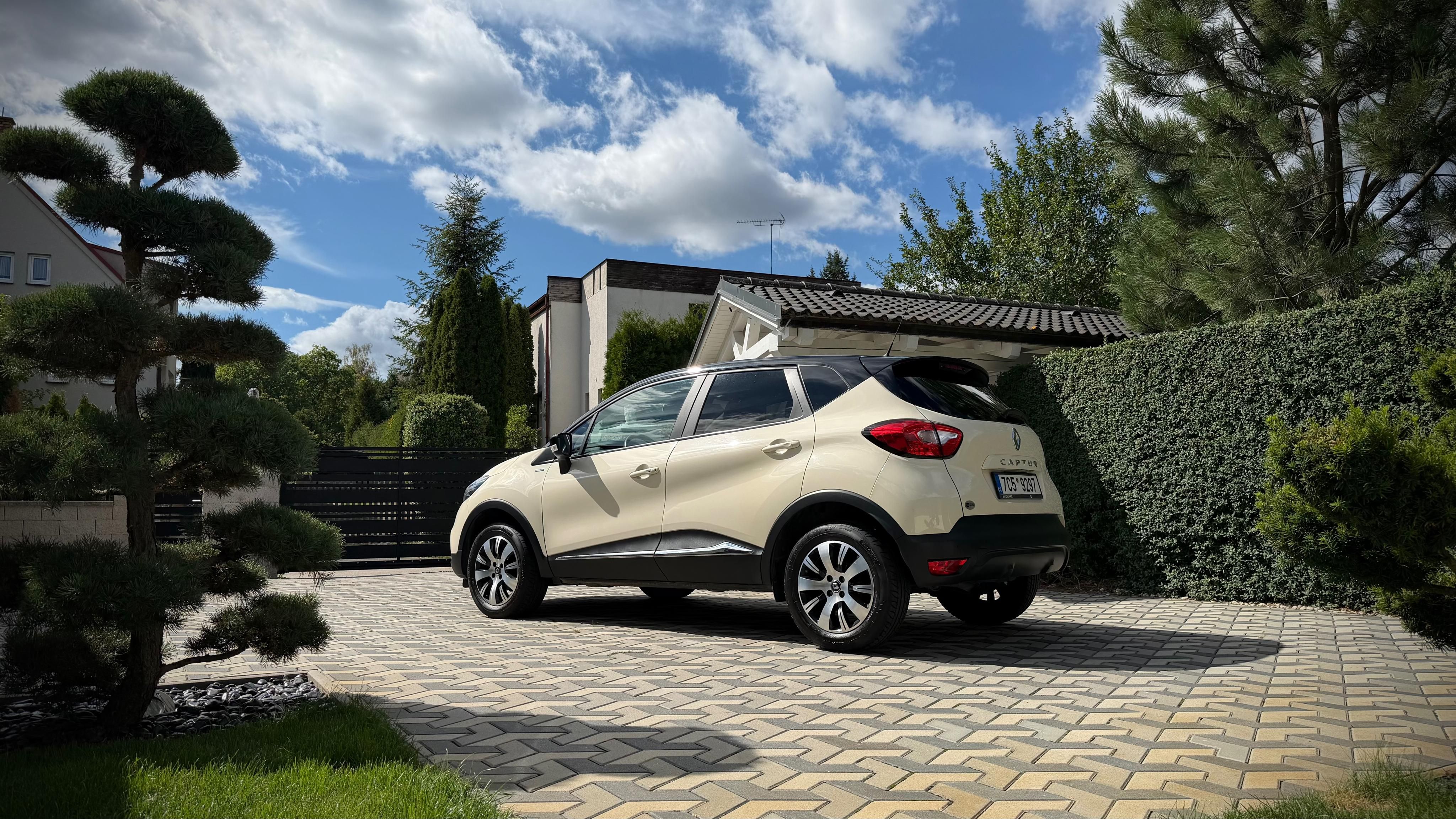 Renault Captur, 0.9 TCe LIMITED - fotka 3