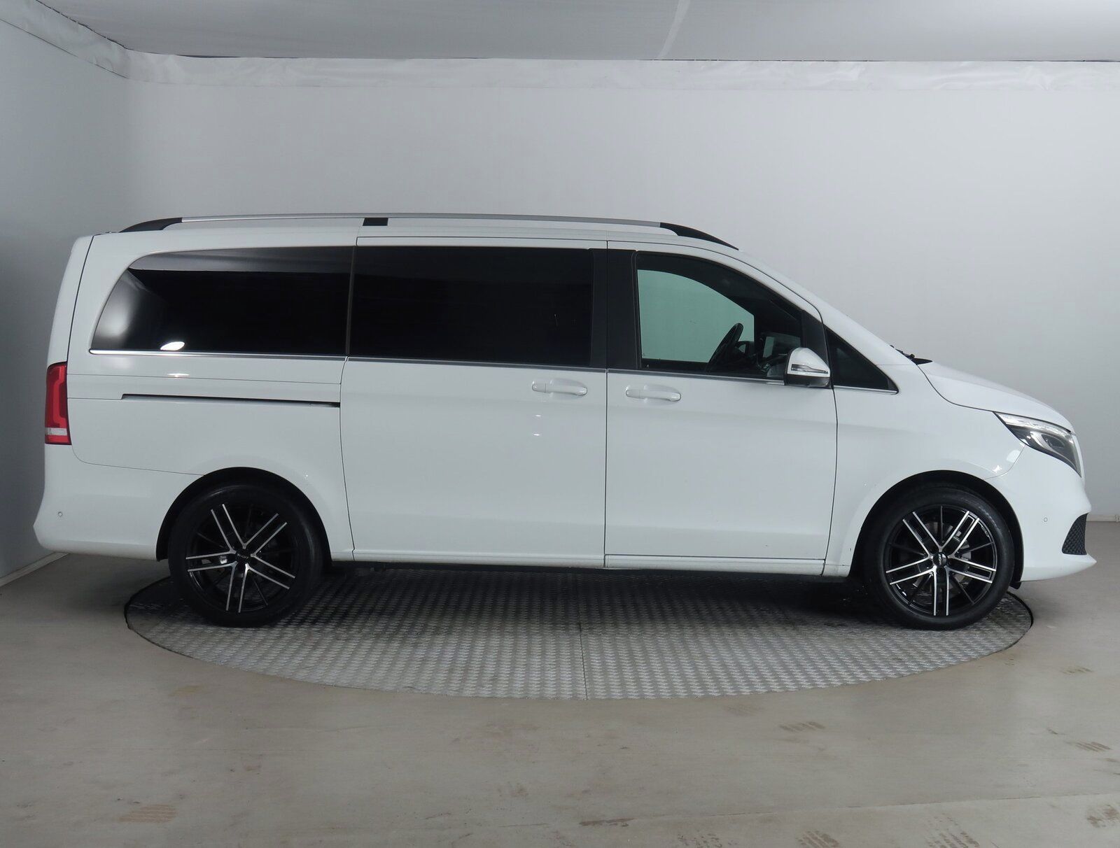 Mercedes-Benz Třídy V, 300 d, Klima, ČR, DPH, Automat - fotka 6