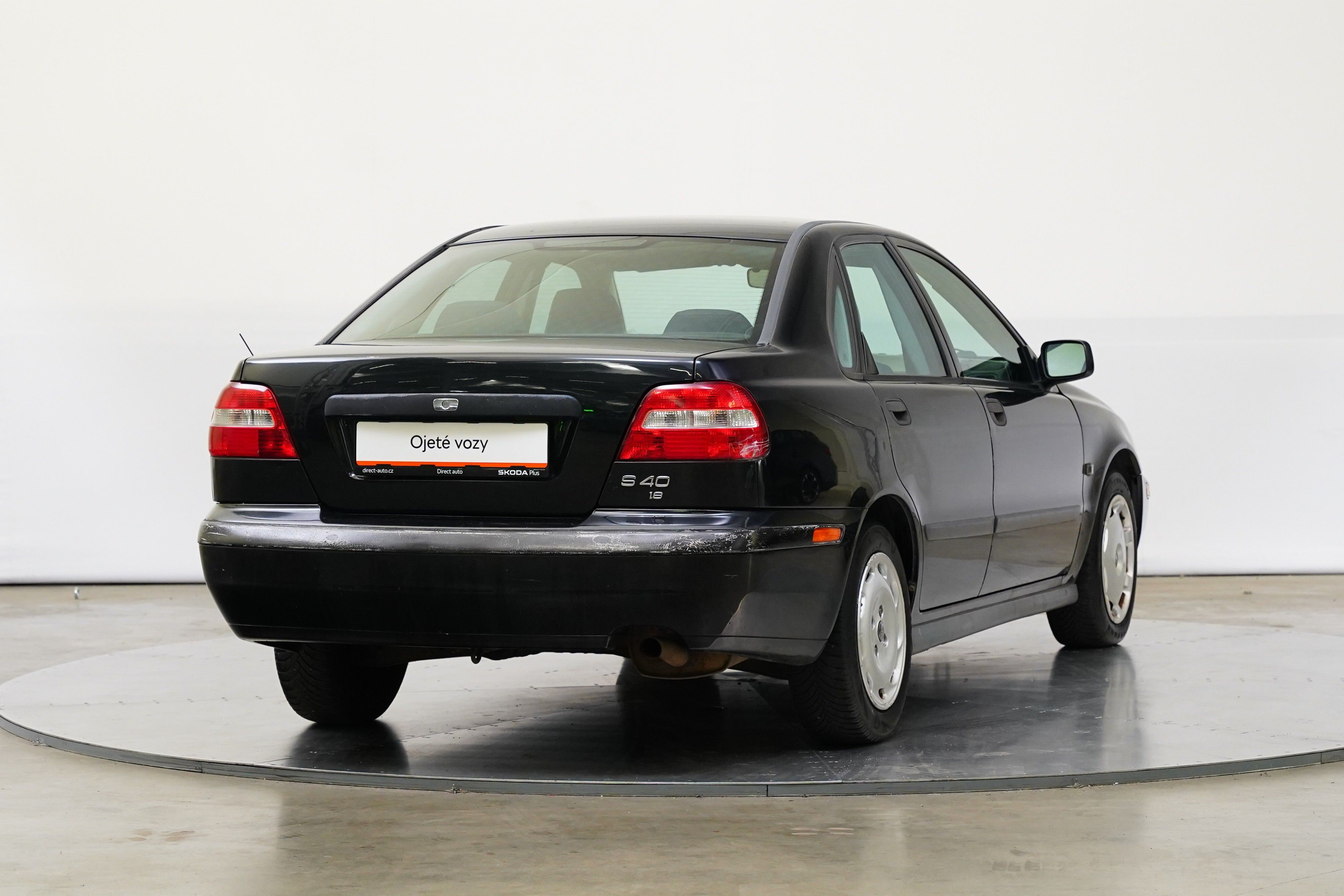 Volvo S40, 1.8i 90 kW - fotka 2