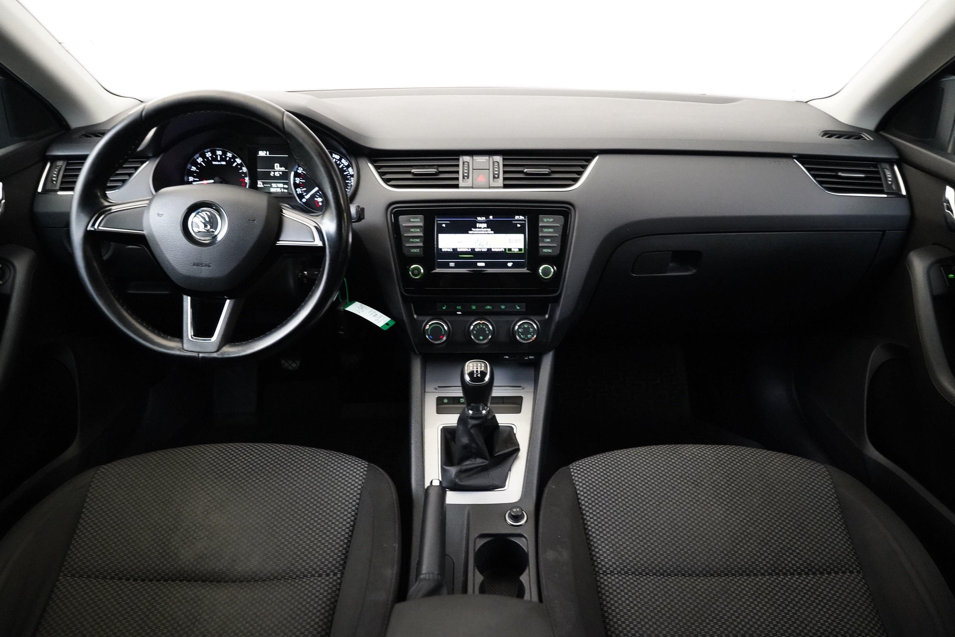 Škoda Octavia, 1.6 TDI 81 kW Ambition - fotka 5