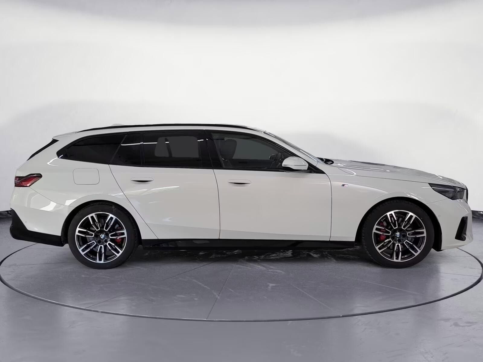 BMW Řada 5, 520i Touring M Sport Pro*Navi* - fotka 6