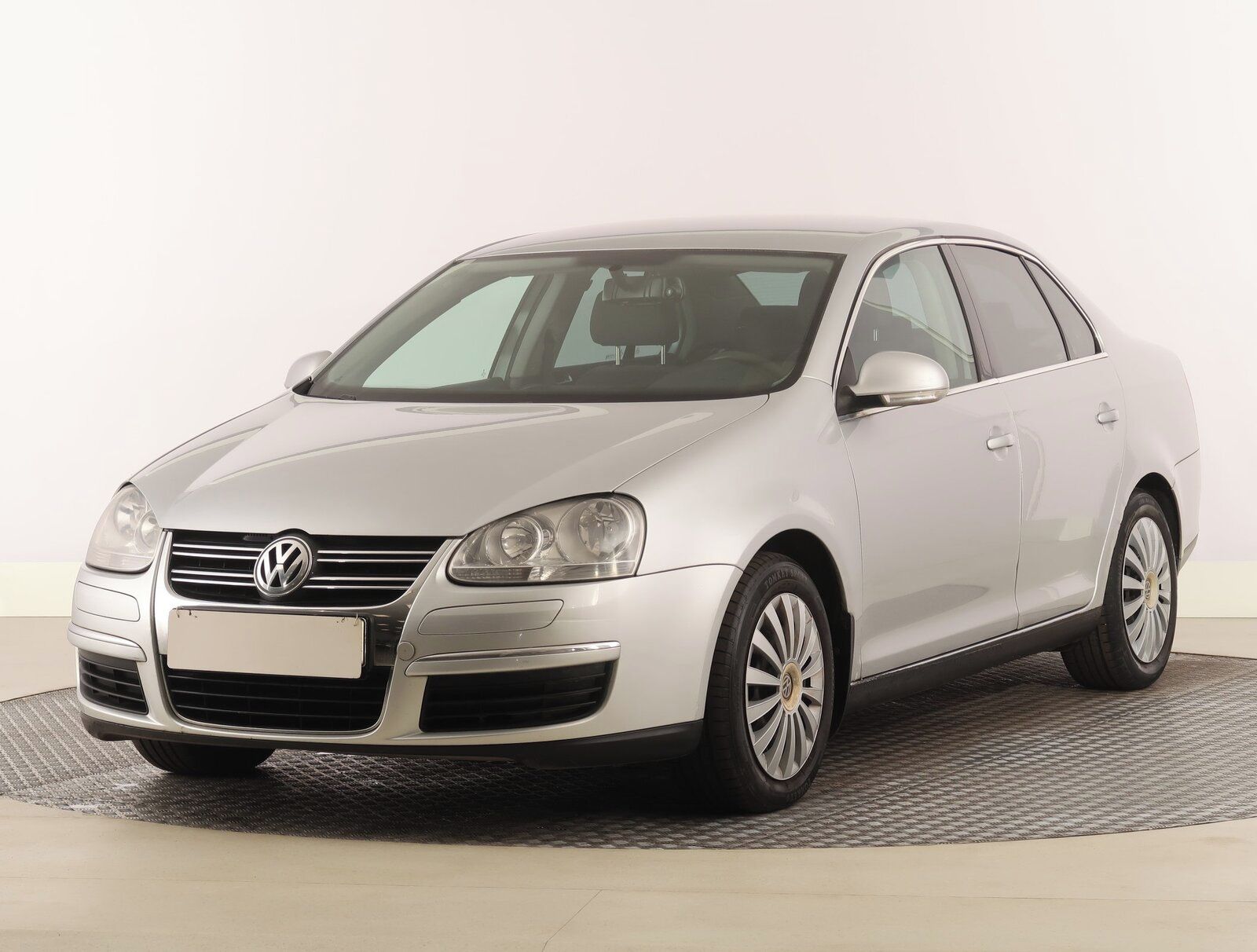 Volkswagen Jetta, 2.0 TDI, Serv.kniha, Klima - fotka 2