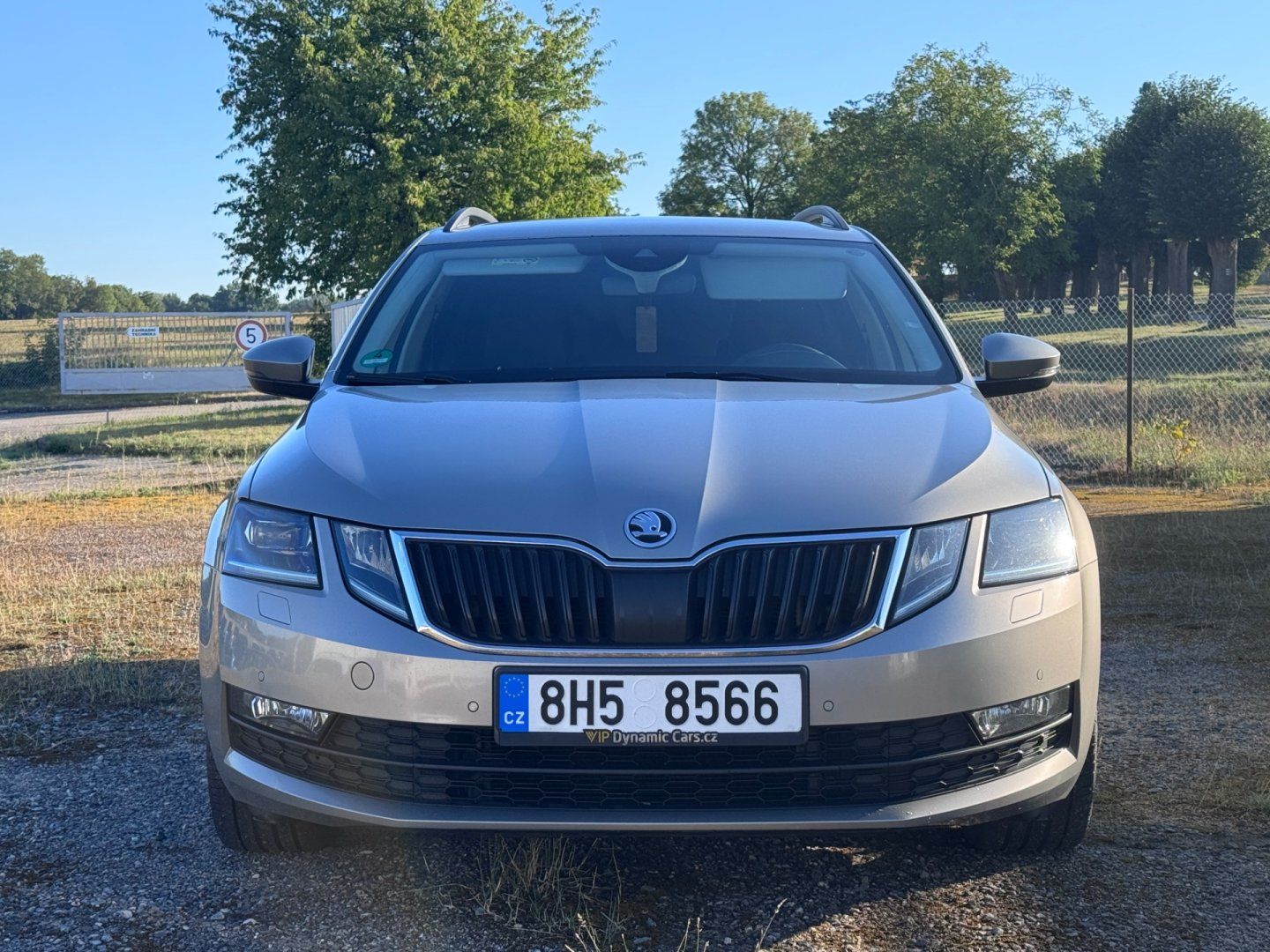 Škoda Octavia, 2.0 TDI DSG Drive LED WEBASTO - fotka 3