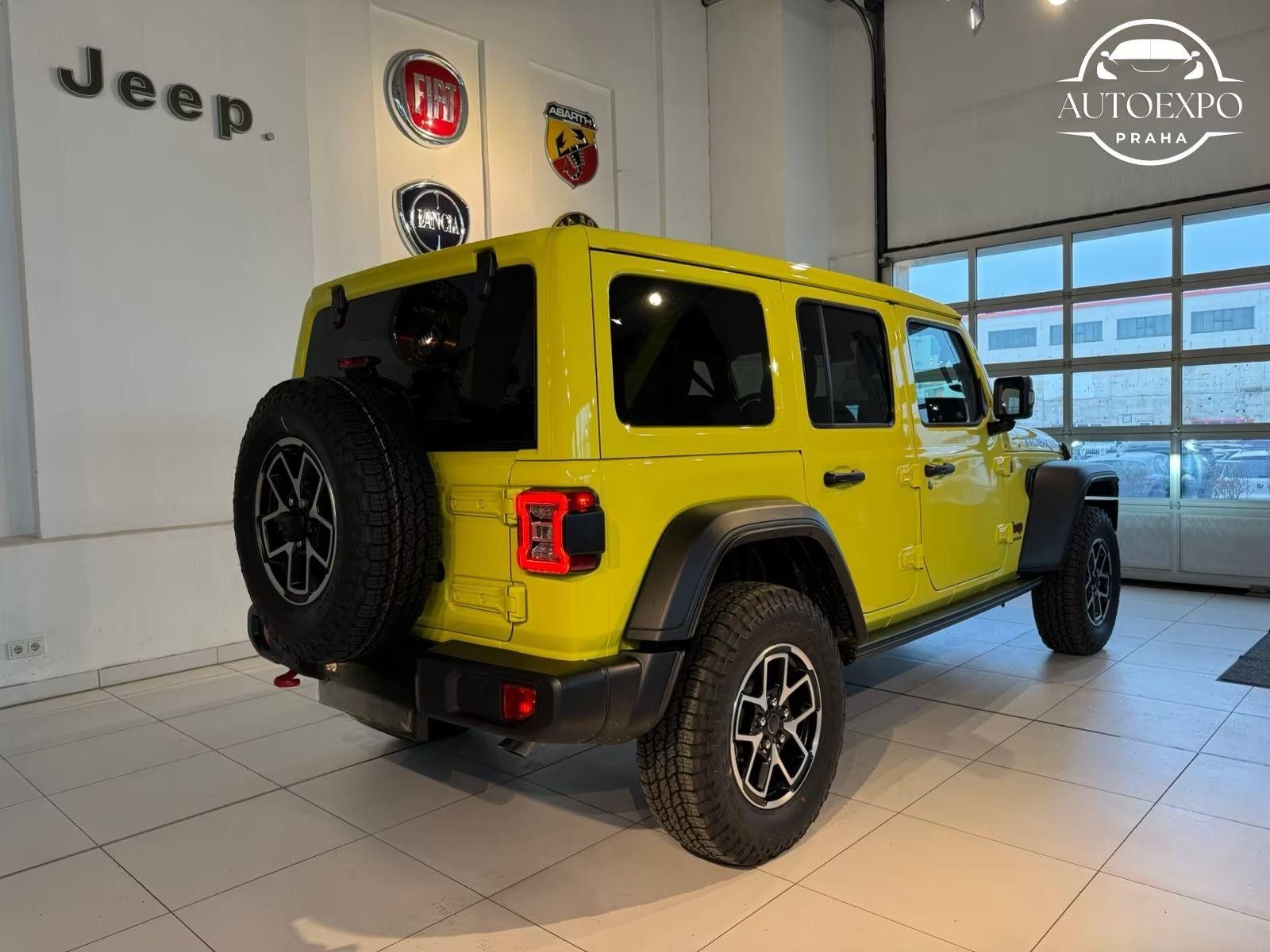 Jeep Wrangler, Rubicon 2.0l Sky 200kW - fotka 5
