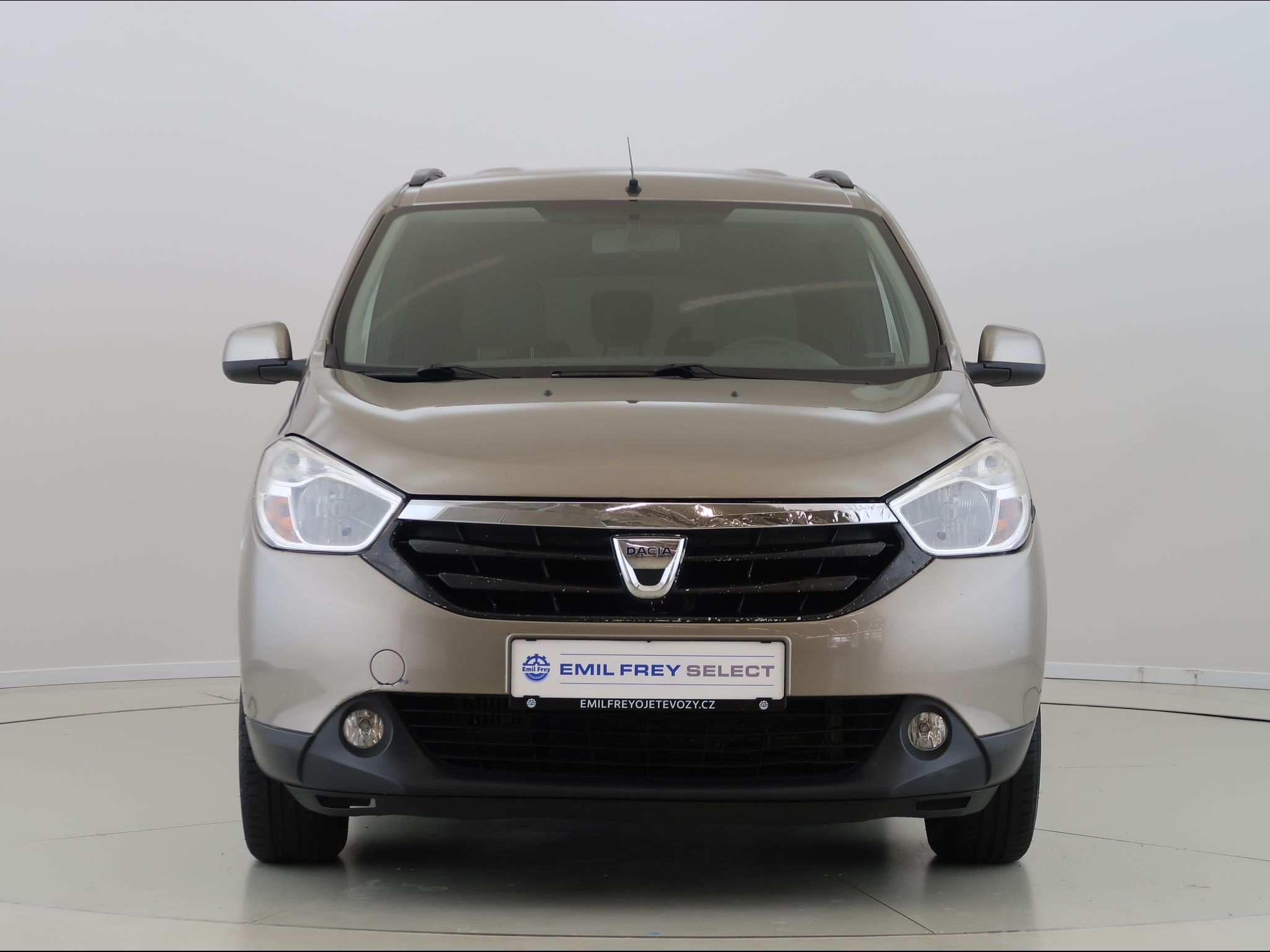 Dacia Lodgy, 1.5DCI,66KW,7Míst - fotka 2