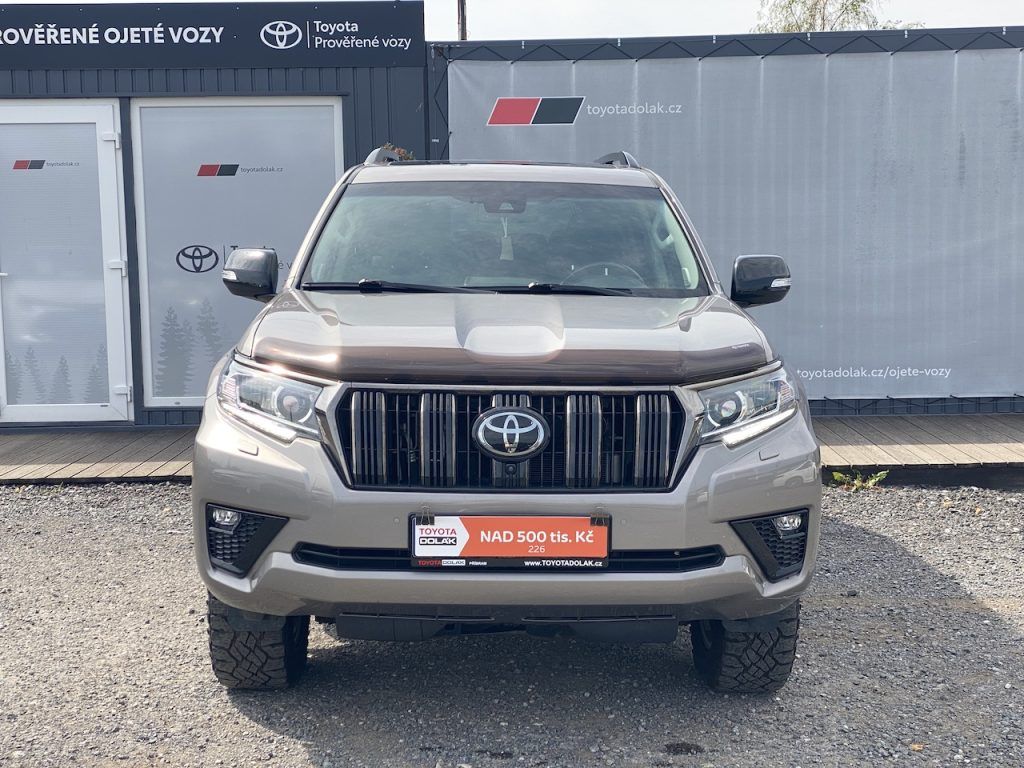 Toyota Land Cruiser, 2.8D, ČR, Executive VIP, DPH - fotka 3
