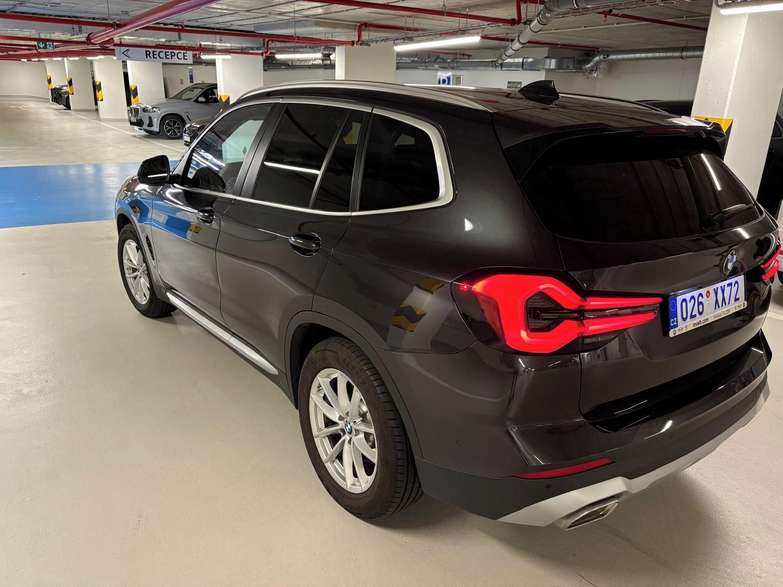 BMW X3, Xdrive 20d - fotka 2