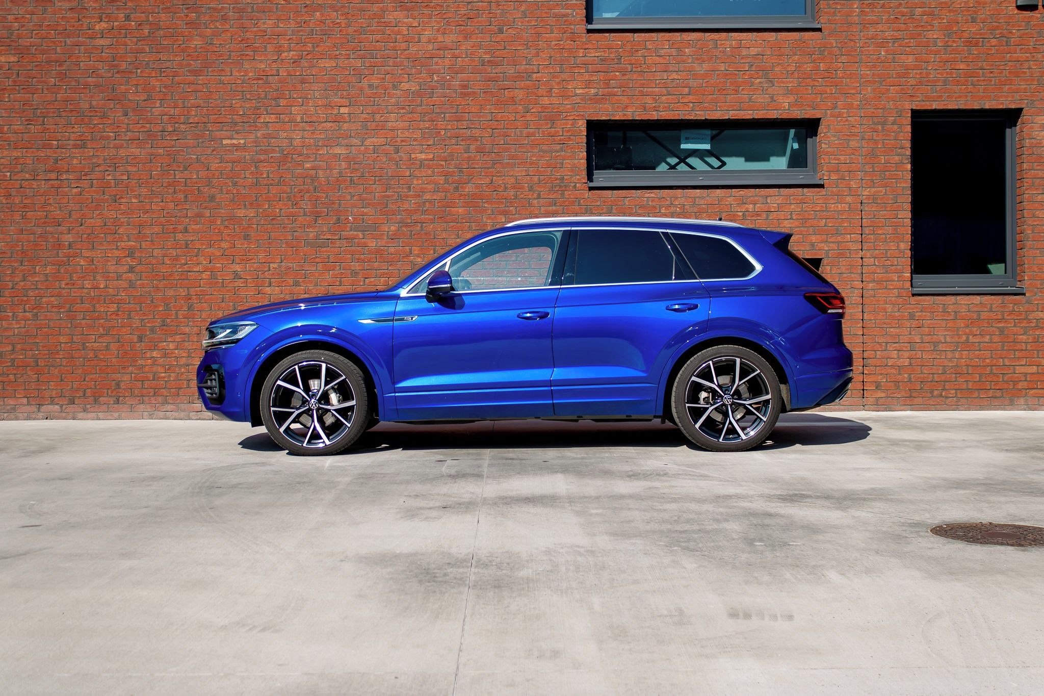 Volkswagen Touareg, R-Line Virtual / ACC / Vzduch - fotka 5