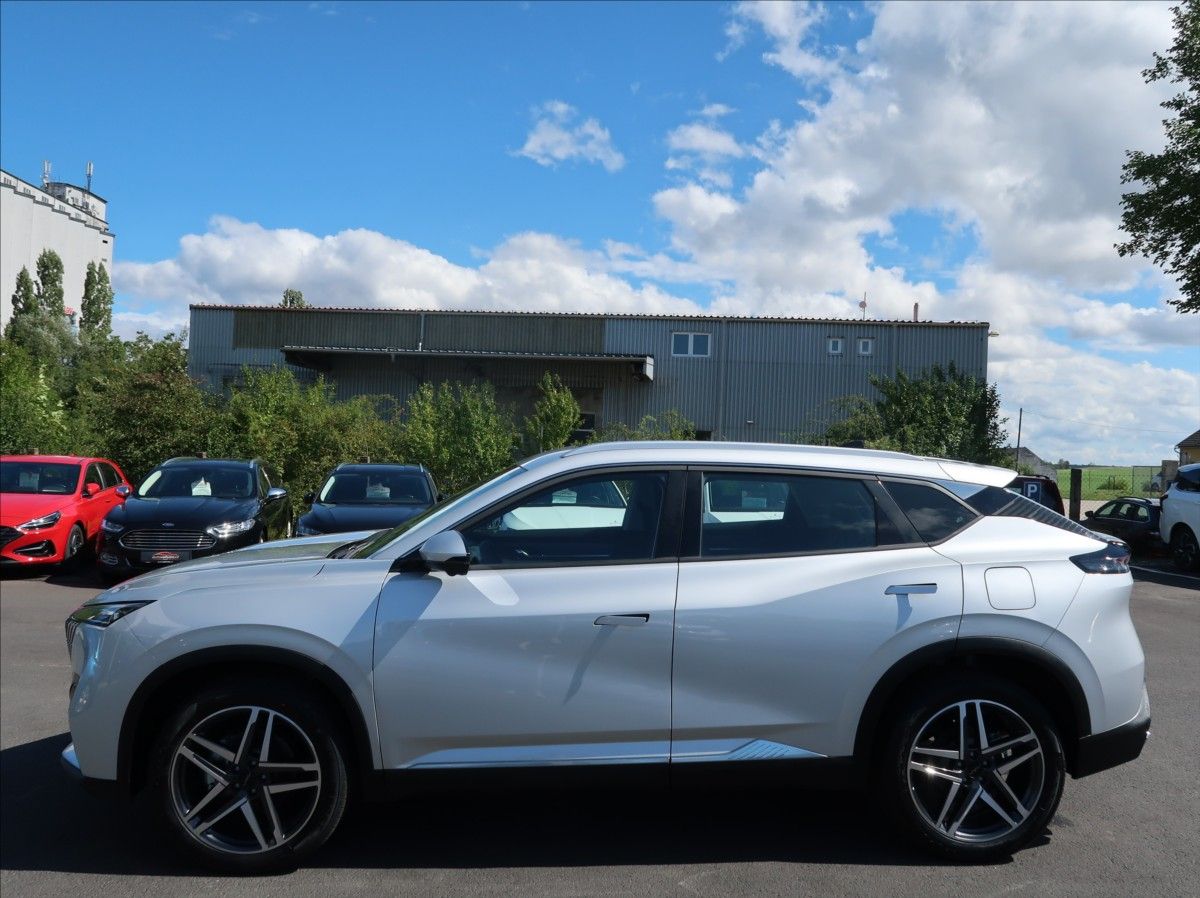 Dongfeng Mage, 1,5 T 145 kW E3 DCT7 - fotka 6