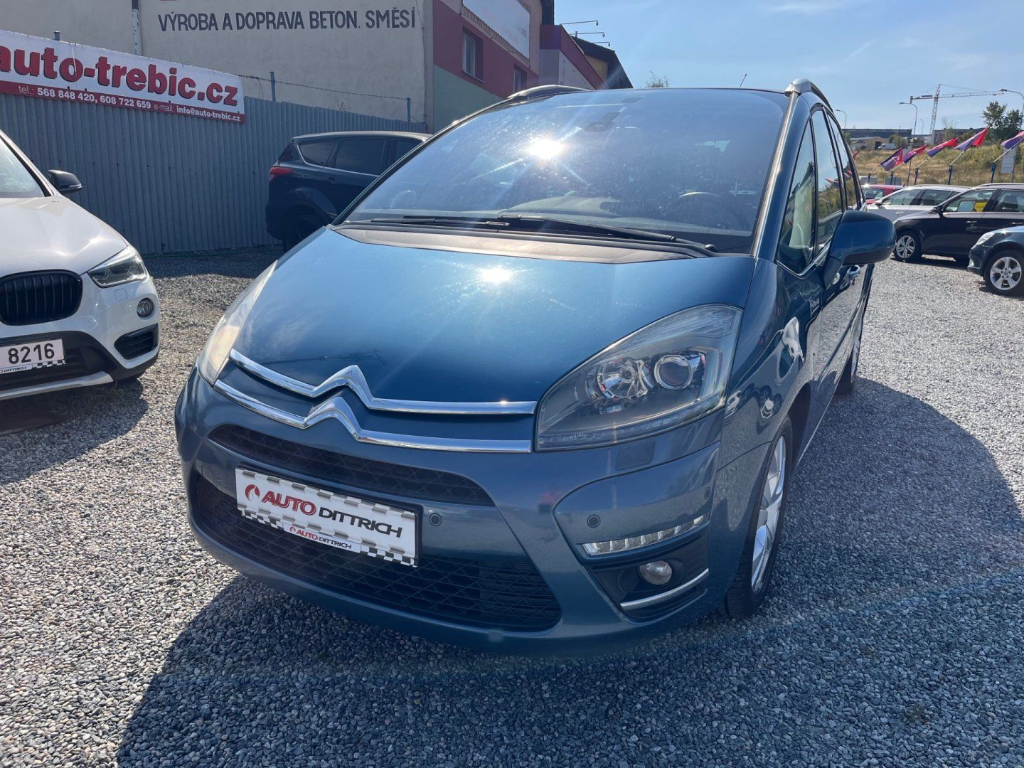 Citroën Grand C4 Picasso, 1.6 HDi 7 MÍST - fotka 2