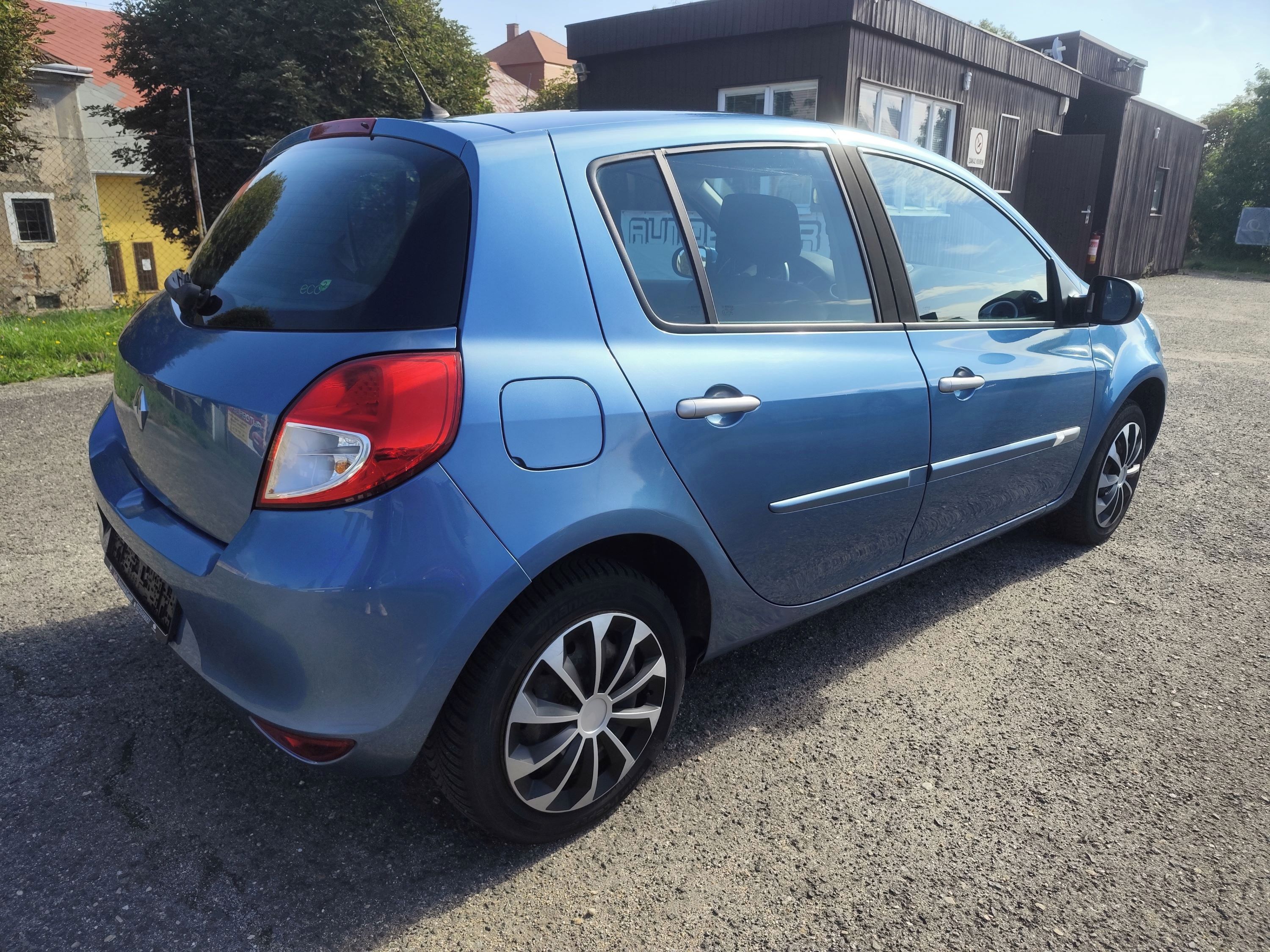 Renault Clio, III.1.2,16V,55Kw.Klimatizace - fotka 5
