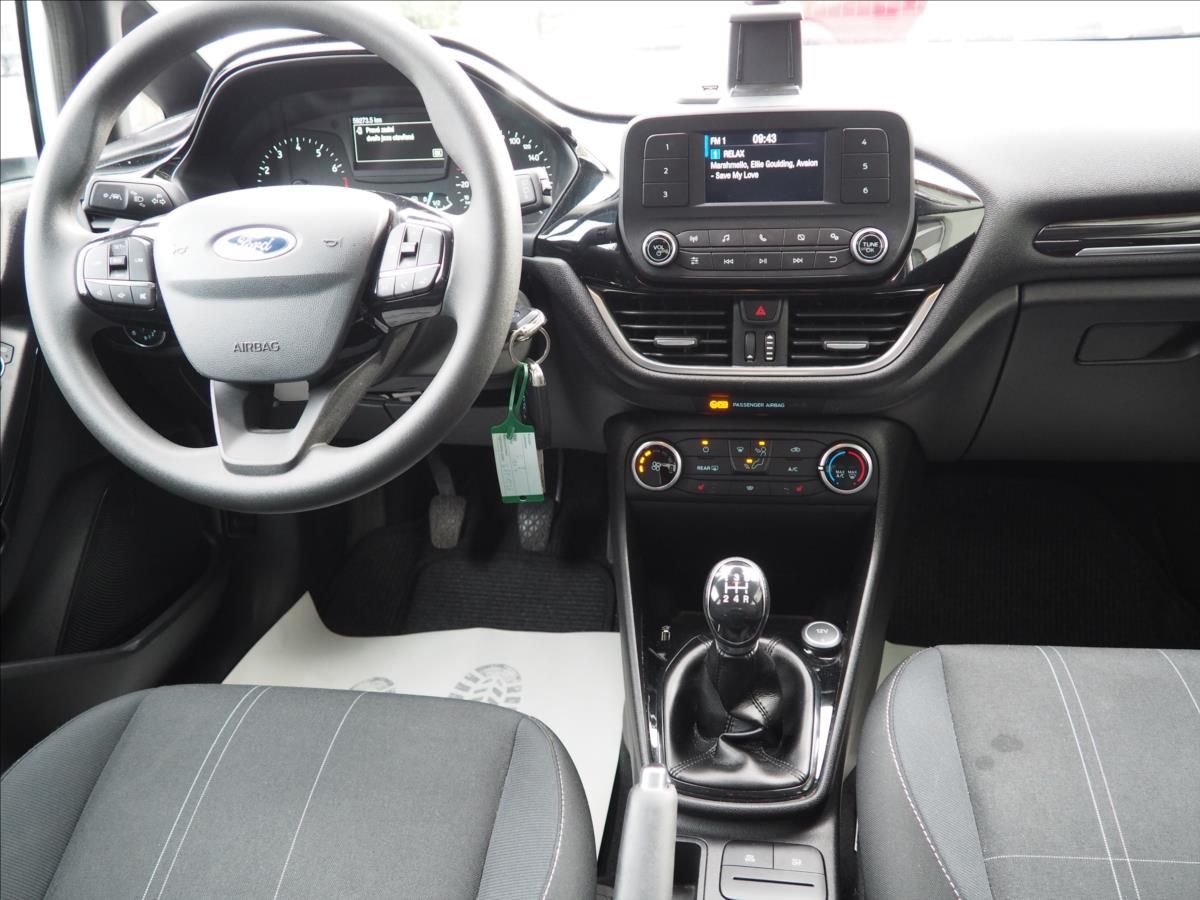 Ford Fiesta, 1,1 Ti-VCT Duratec - fotka 6