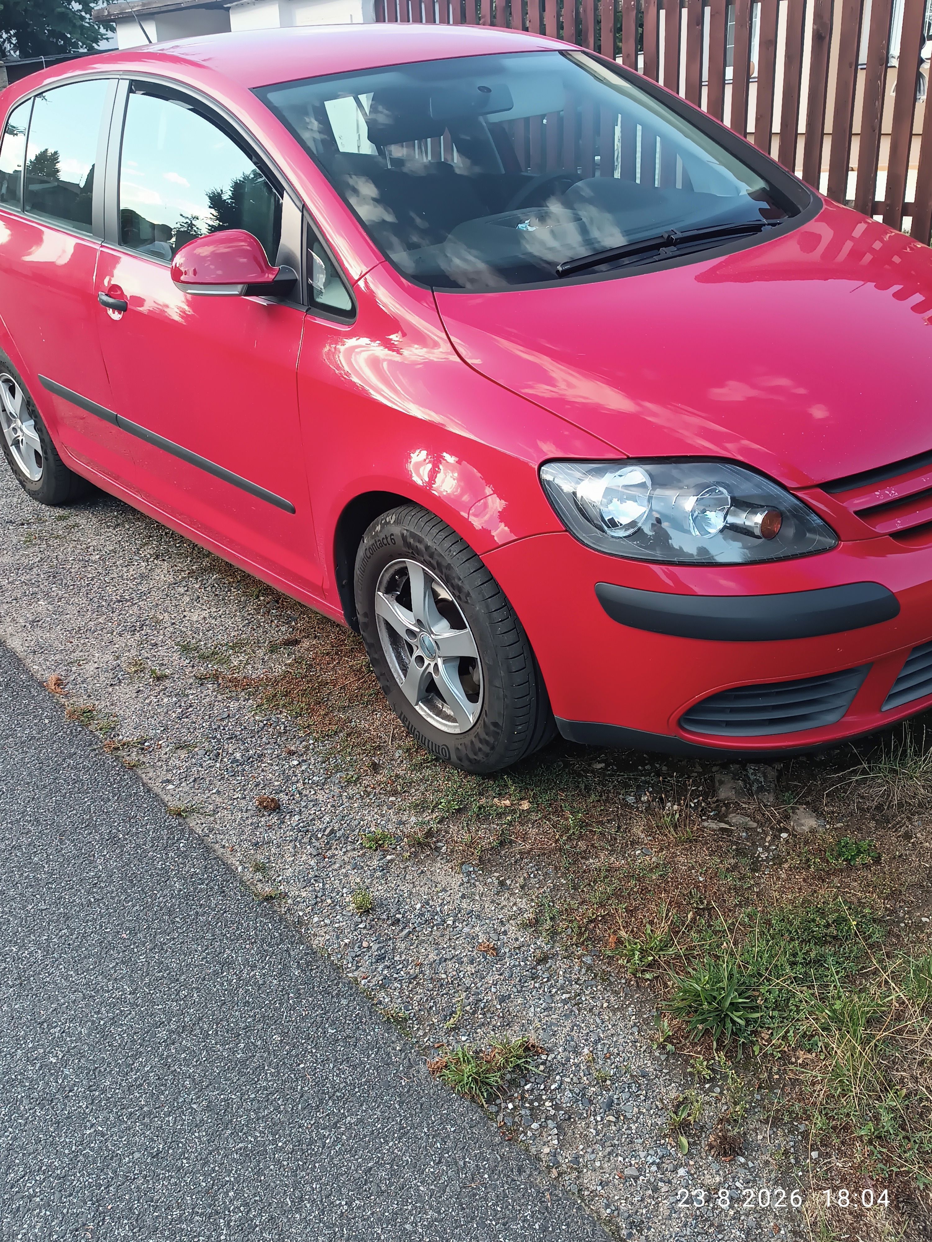 Volkswagen Golf, VW Golf 1.6 benzín, Plus 75Kw - fotka 2