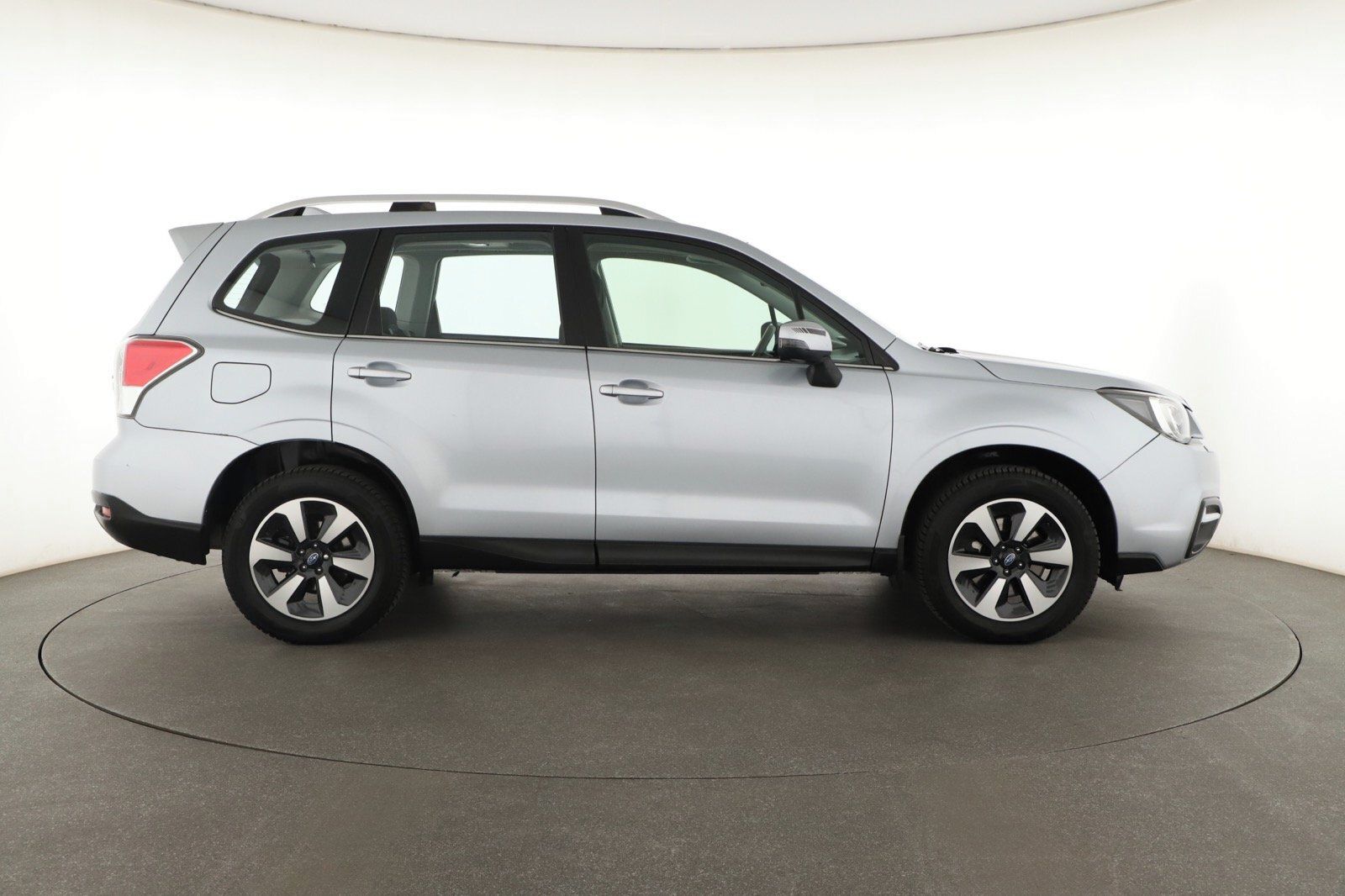 Subaru Forester, 2.0 d, 4X4 - fotka 6