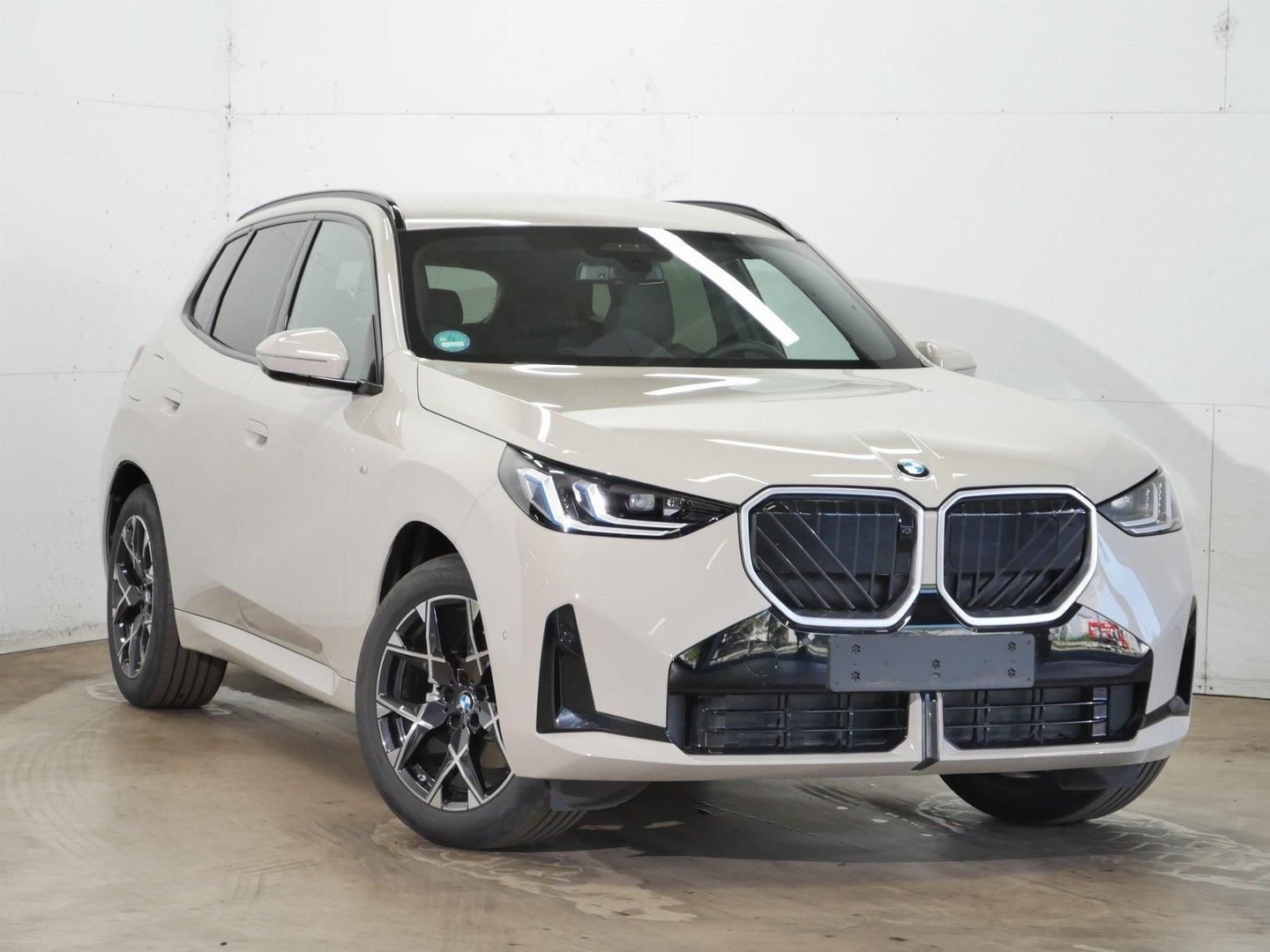BMW X3, X3 30e xDrive Tažné - fotka 2
