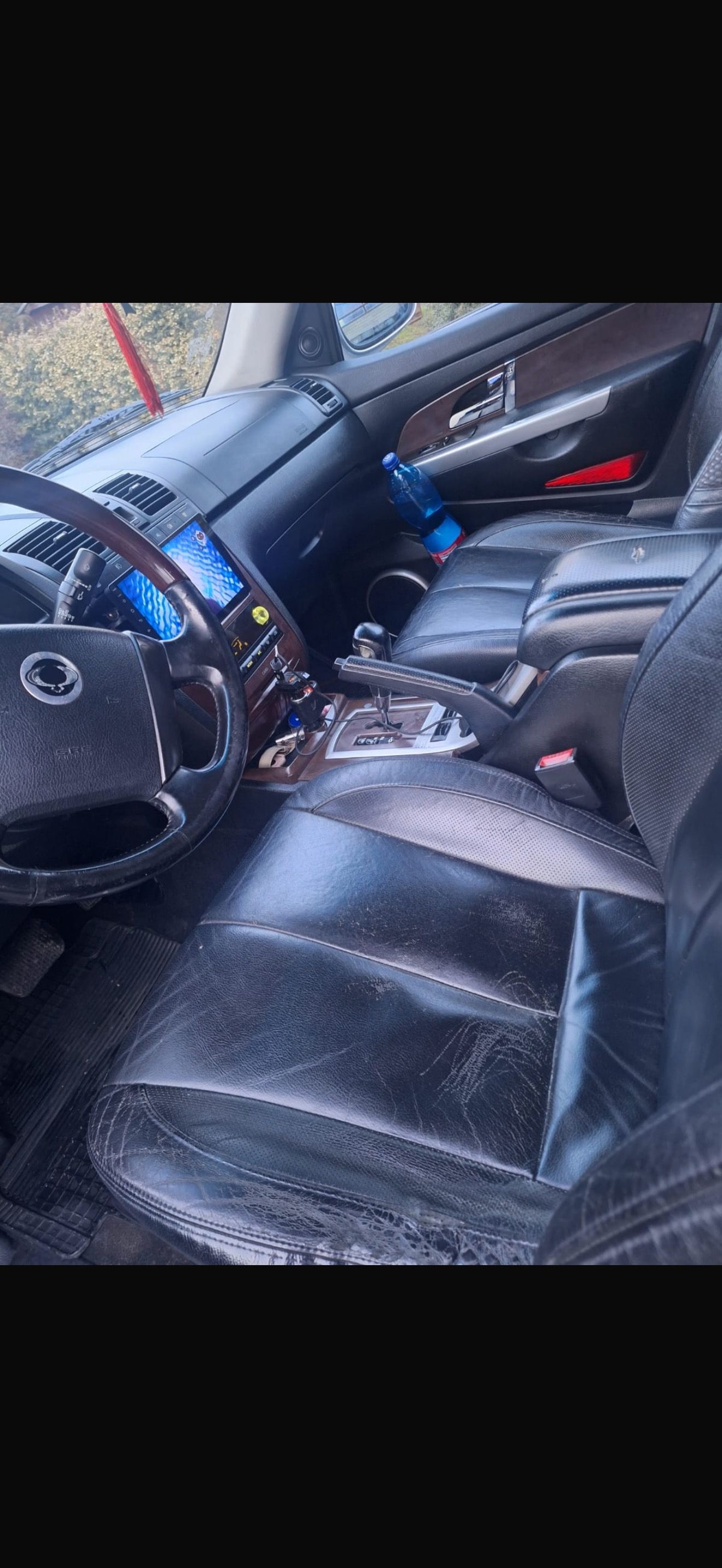 SsangYong Rexton, 2,7 XDi 121kw 4x4 - fotka 5