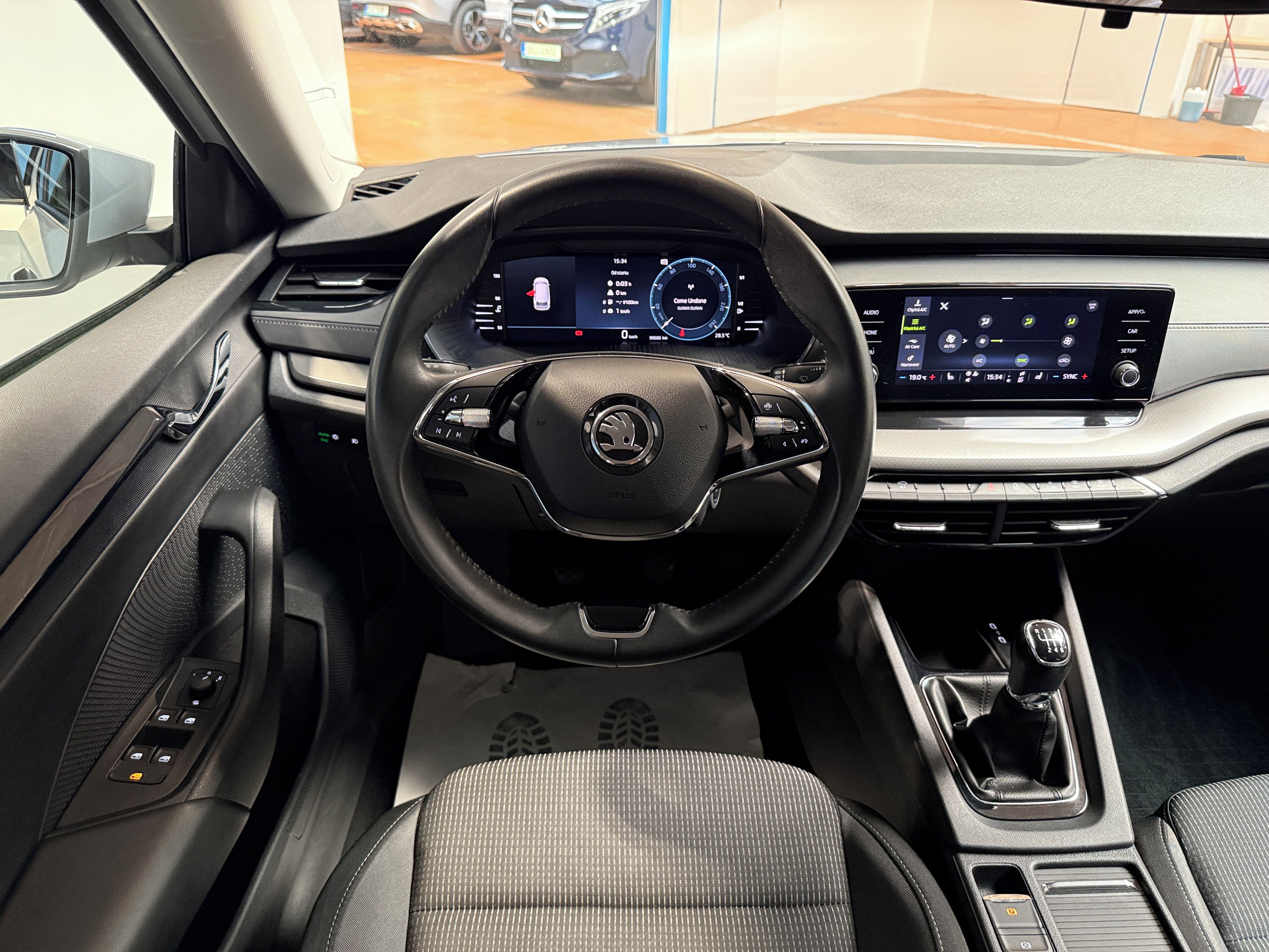 Škoda Octavia, 1.5 TSI 110kW Ambition Combi - fotka 6