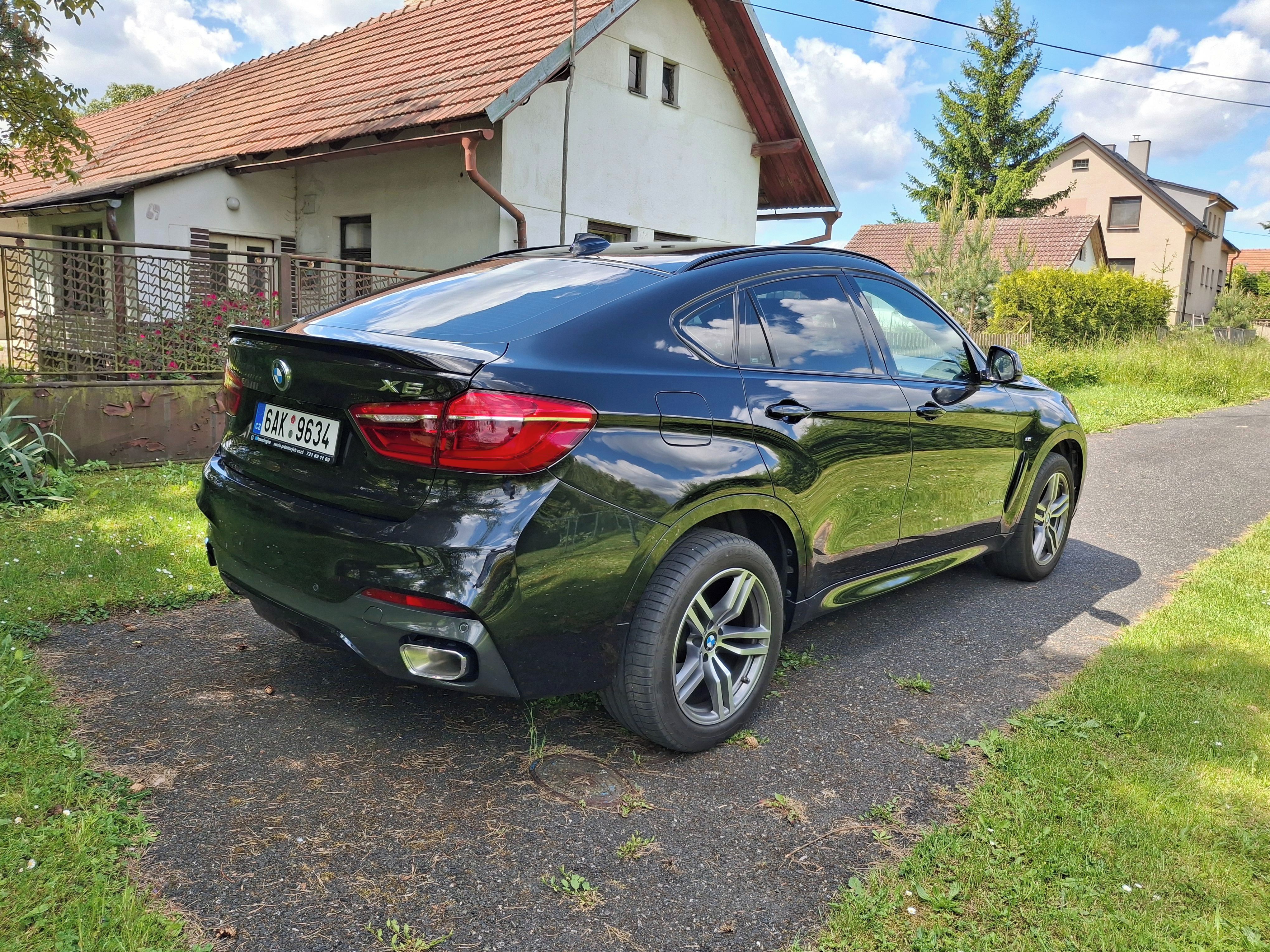 BMW X6, BMW X6 xDrive30d [telefon skryt] - fotka 4